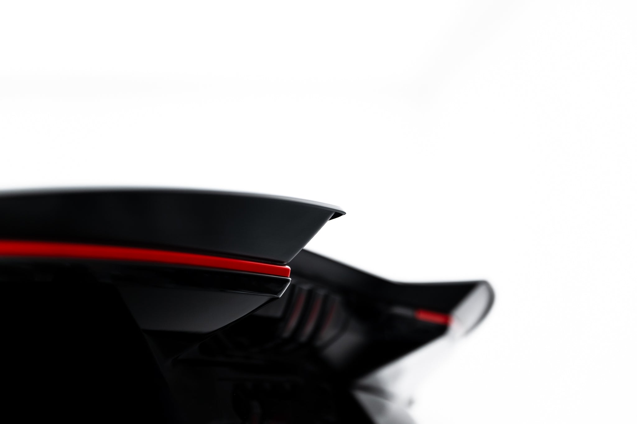 Maxton Design Spoiler CAP passend für Forthing T-Five Mk1 schwarz Hochglanz