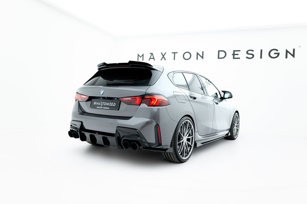 Maxton Design Street Pro Heck Ansatz Flaps Diffusor V.2 + Flaps passend für BMW 1er M-Paket F70 schwarz Hochglanz