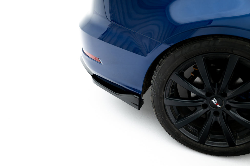 Maxton Design Heck Ansatz Flaps Diffusor passend für Audi A3 Limousine 8V schwarz Hochglanz