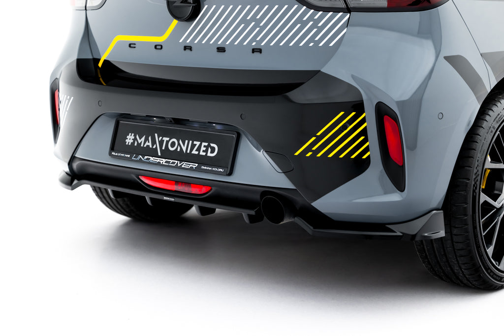 Maxton Design Street+ Mittlerer Diffusor RACE passend für Opel Corsa F Facelift (Mk6 Facelift) schwarz Hochglanz