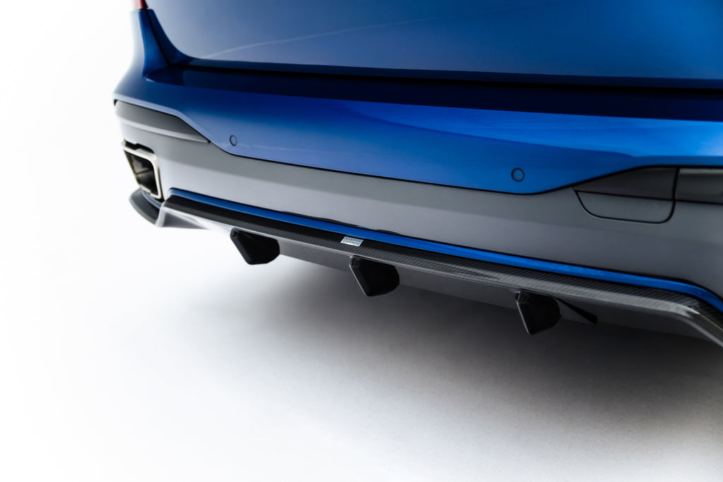 Maxton Design Prepreg Carbon Fiber Diffusor Heck Ansatz passend für BMW X7 M-Paket G07 / G07 Facelift (version mit towbar)