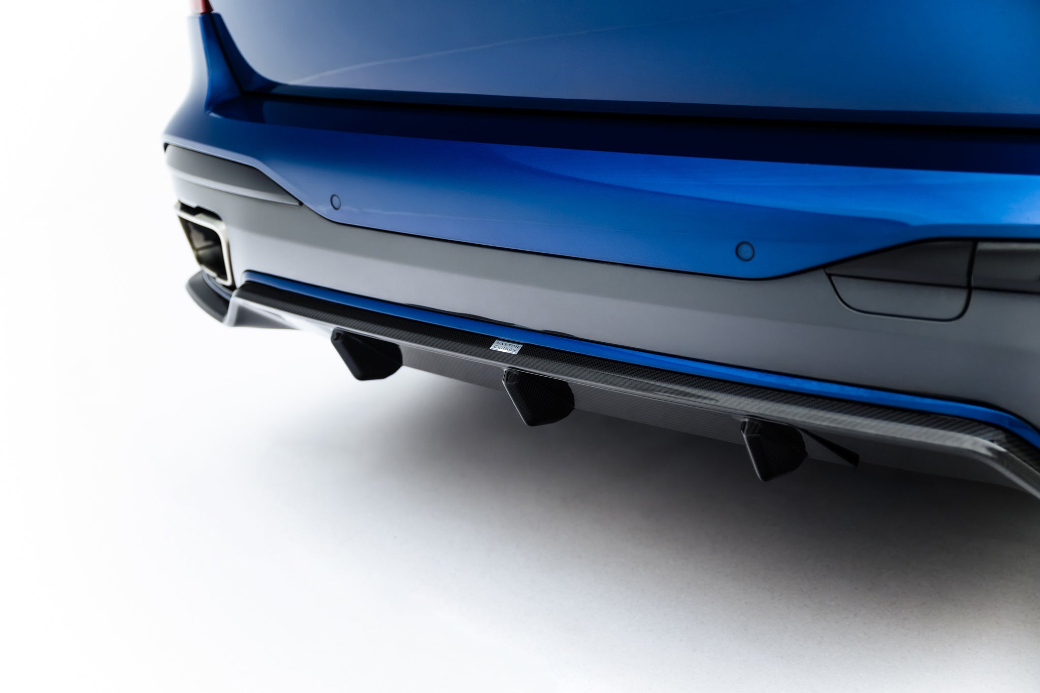 Maxton Design Prepreg Carbon Fiber Diffusor Heck Ansatz passend für BMW X7 M-Paket G07 / G07 Facelift (version mit towbar)