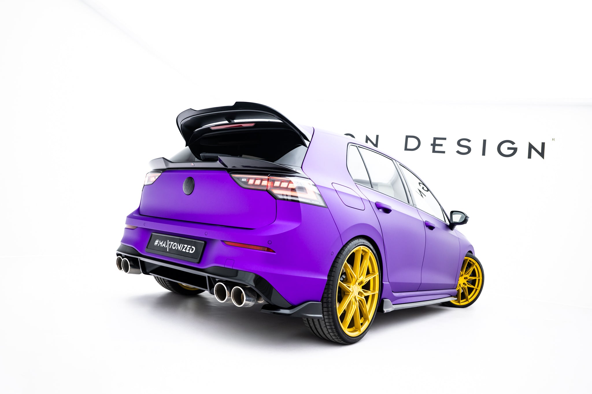 Maxton Design Heck Ansatz Flaps Diffusor V.7 passend für VW Golf R Hatchback Mk8 / Mk8 Facelift schwarz Hochglanz