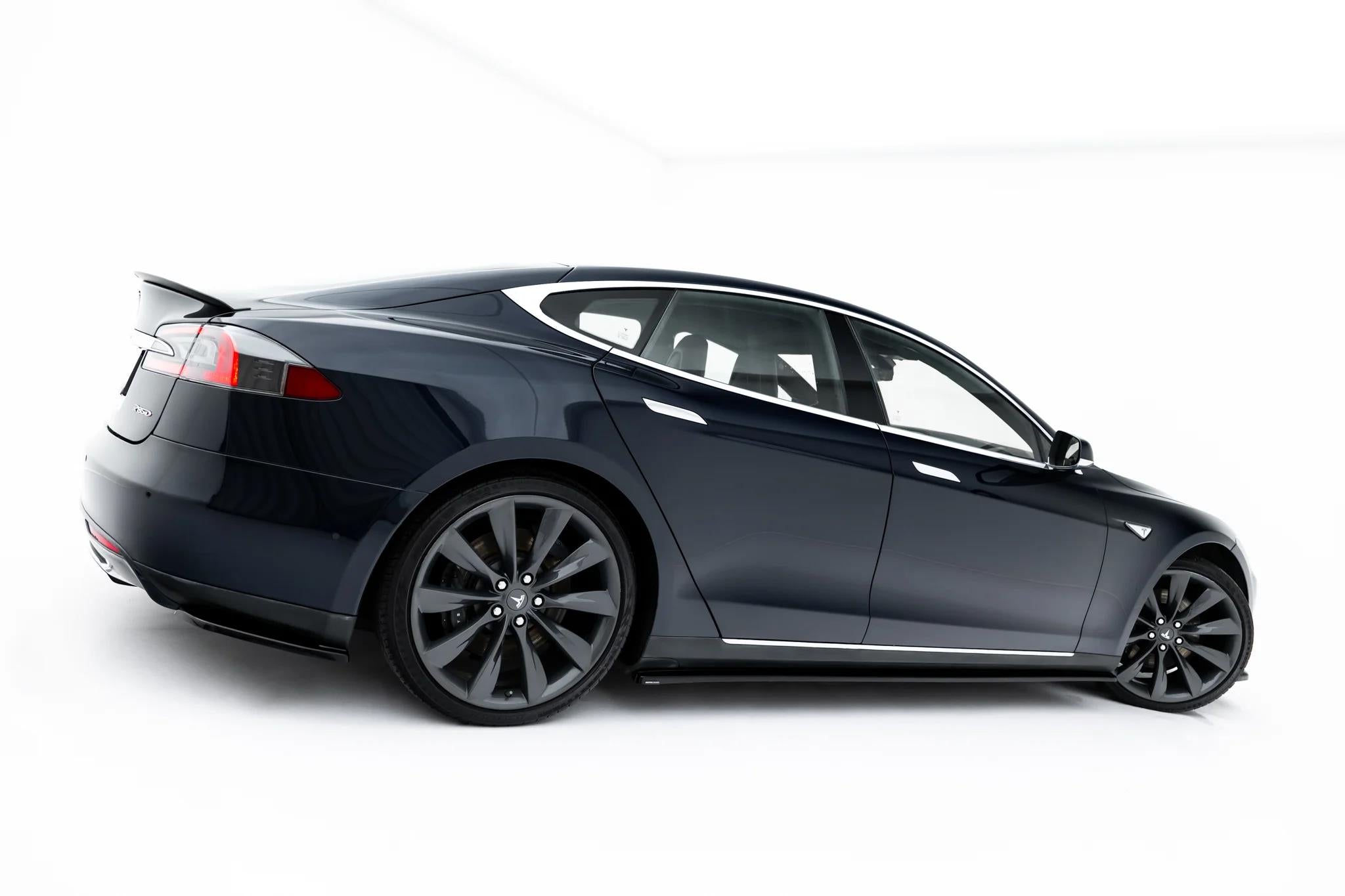 Maxton Design Street+ Seitenschweller Leisten passend für V.1 passend für Tesla Model S Mk1 schwarz Hochglanz