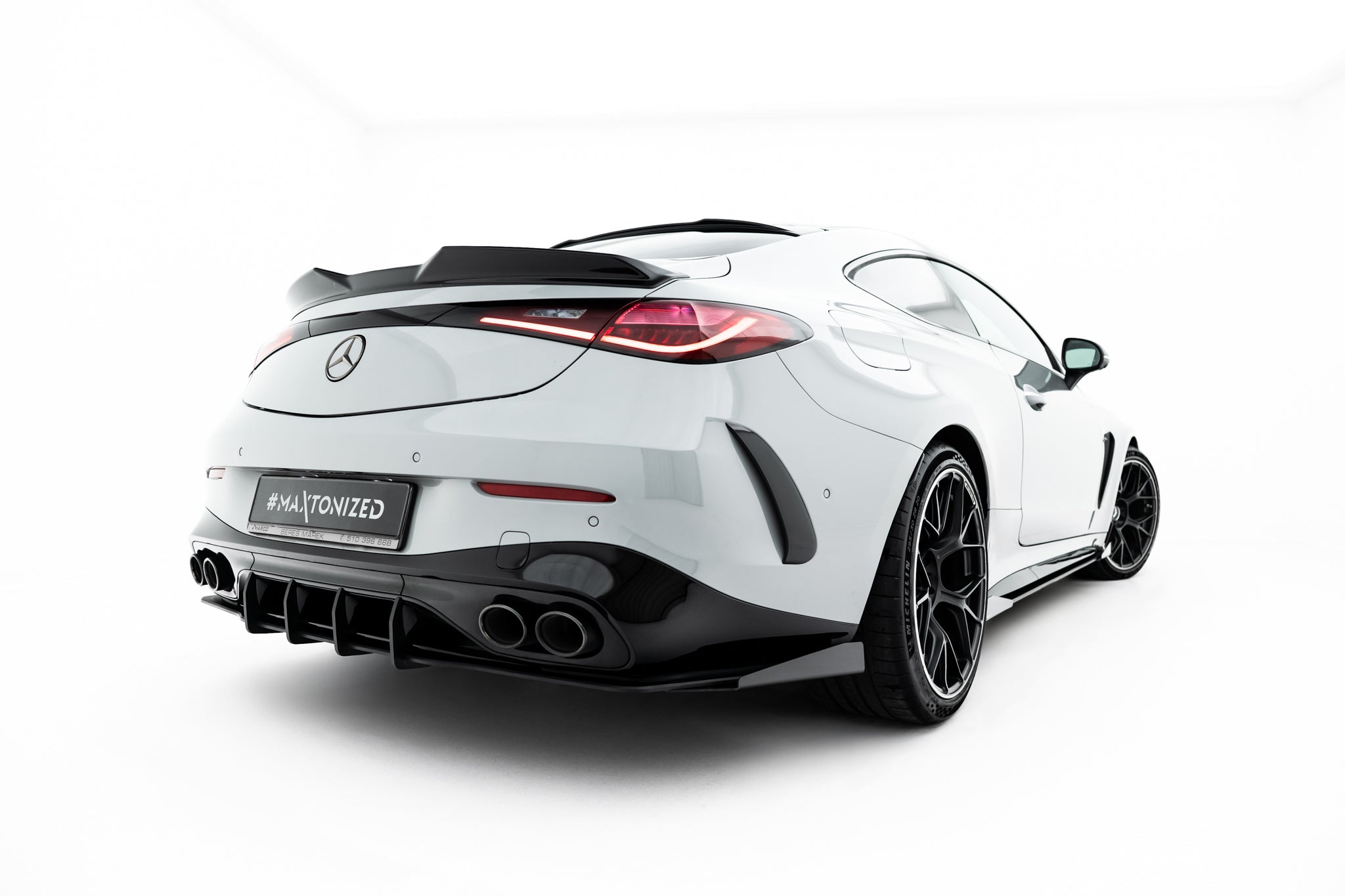 Maxton Design Street Pro Heckschürze + Flaps passend für Mercedes-AMG CLE 53 Aero C236 schwarz Hochglanz