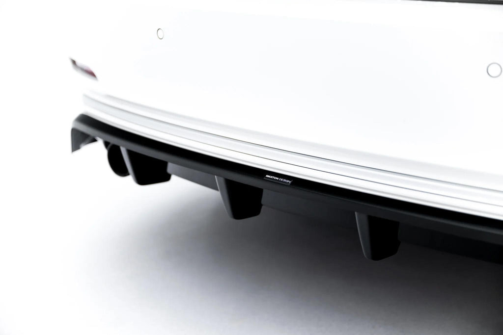 Maxton Design Street+ Mittlerer Diffusor RACE passend für BMW 3er Sportline Limousine / Touring F30 / F31 schwarz Hochglanz