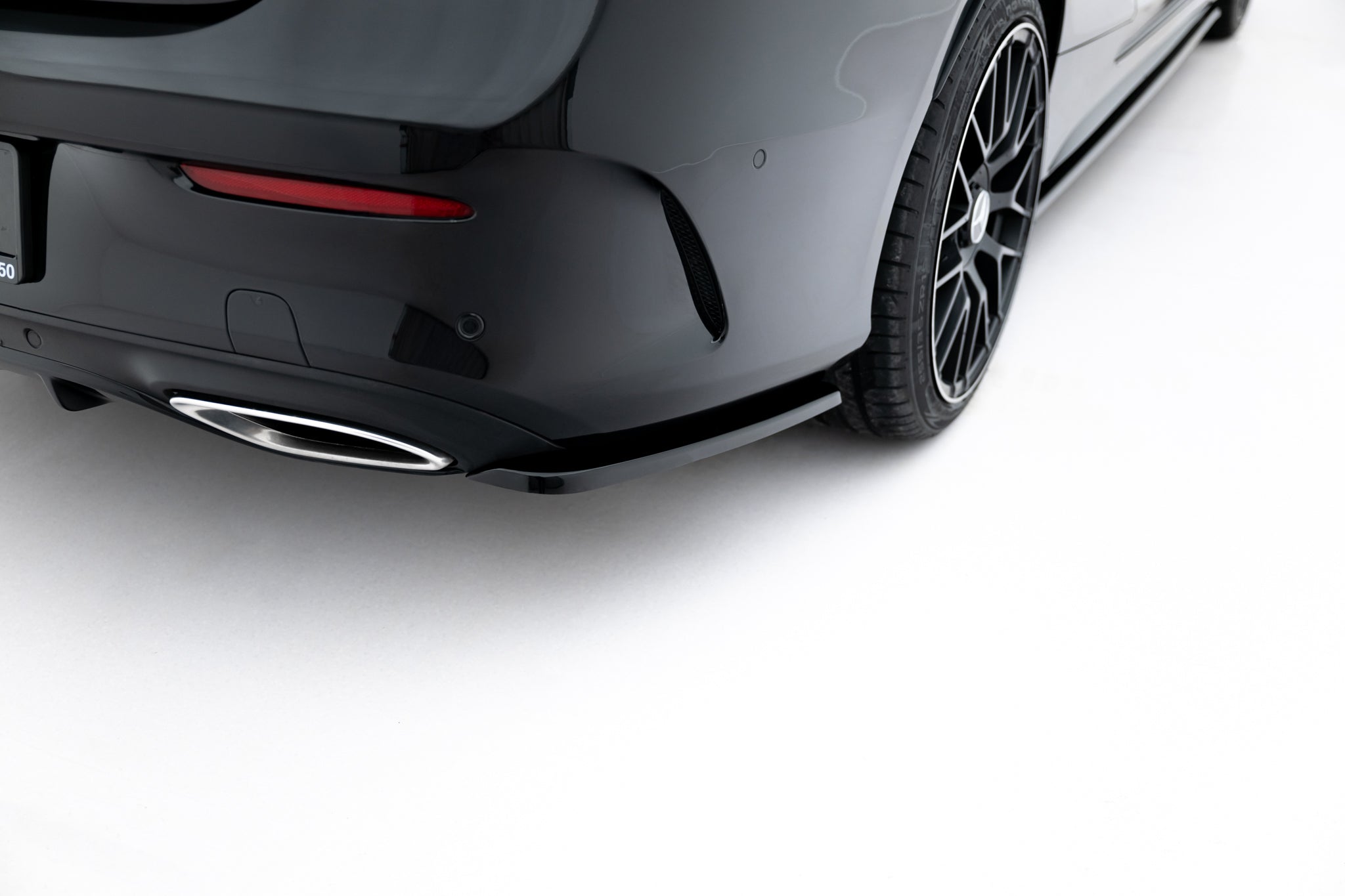Maxton Design Heck Ansatz Flaps Diffusor passend für Mercedes- Benz C Coupe AMG-Line C205 schwarz Hochglanz