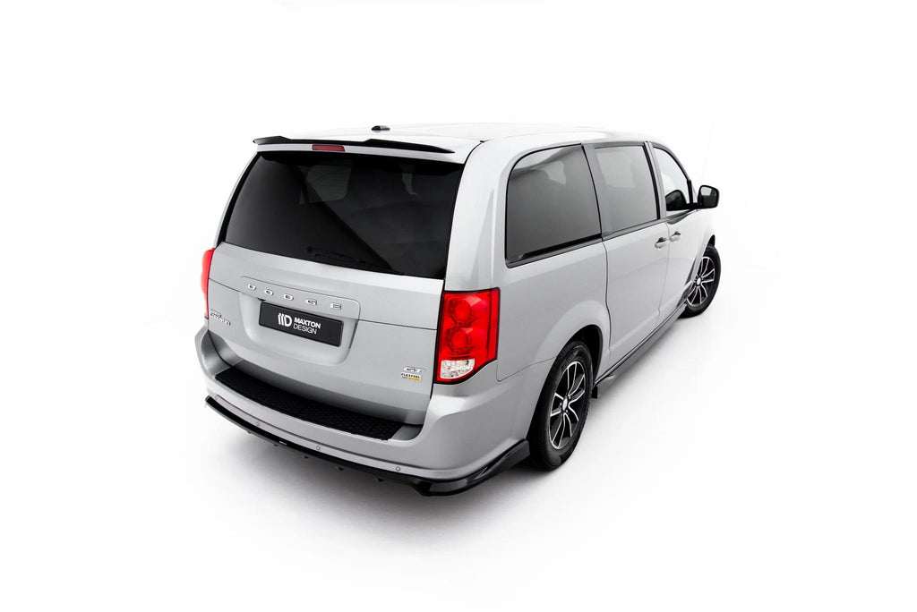 Maxton Design Heckspoiler Lippe Dodge Grand Caravan Mk5 Facelift Schwarz Hochglanz