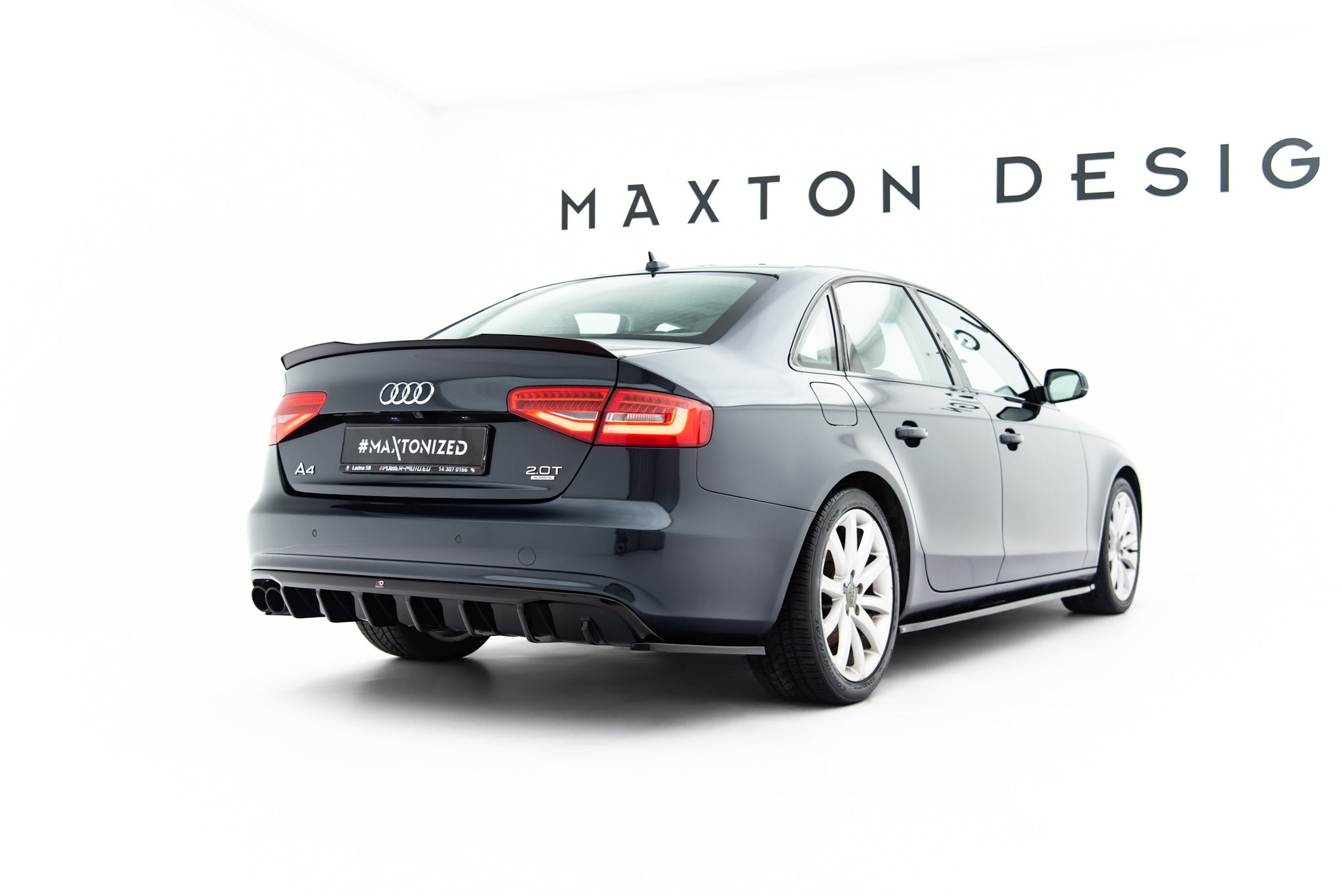 Maxton Design Heck Ansatz Flaps Diffusor passend für Audi A4 B8 Facelift schwarz Hochglanz