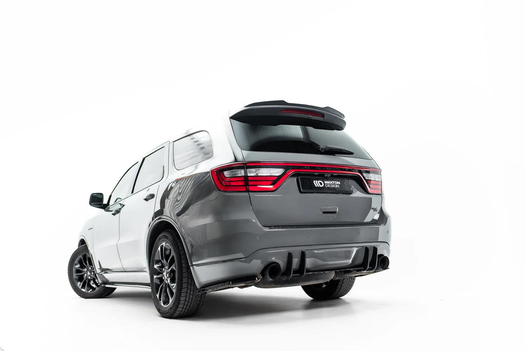 Maxton Design Heckspoiler Lippe V.2 Dodge Durango Facelift RT Mk3 Schwarz Hochglanz