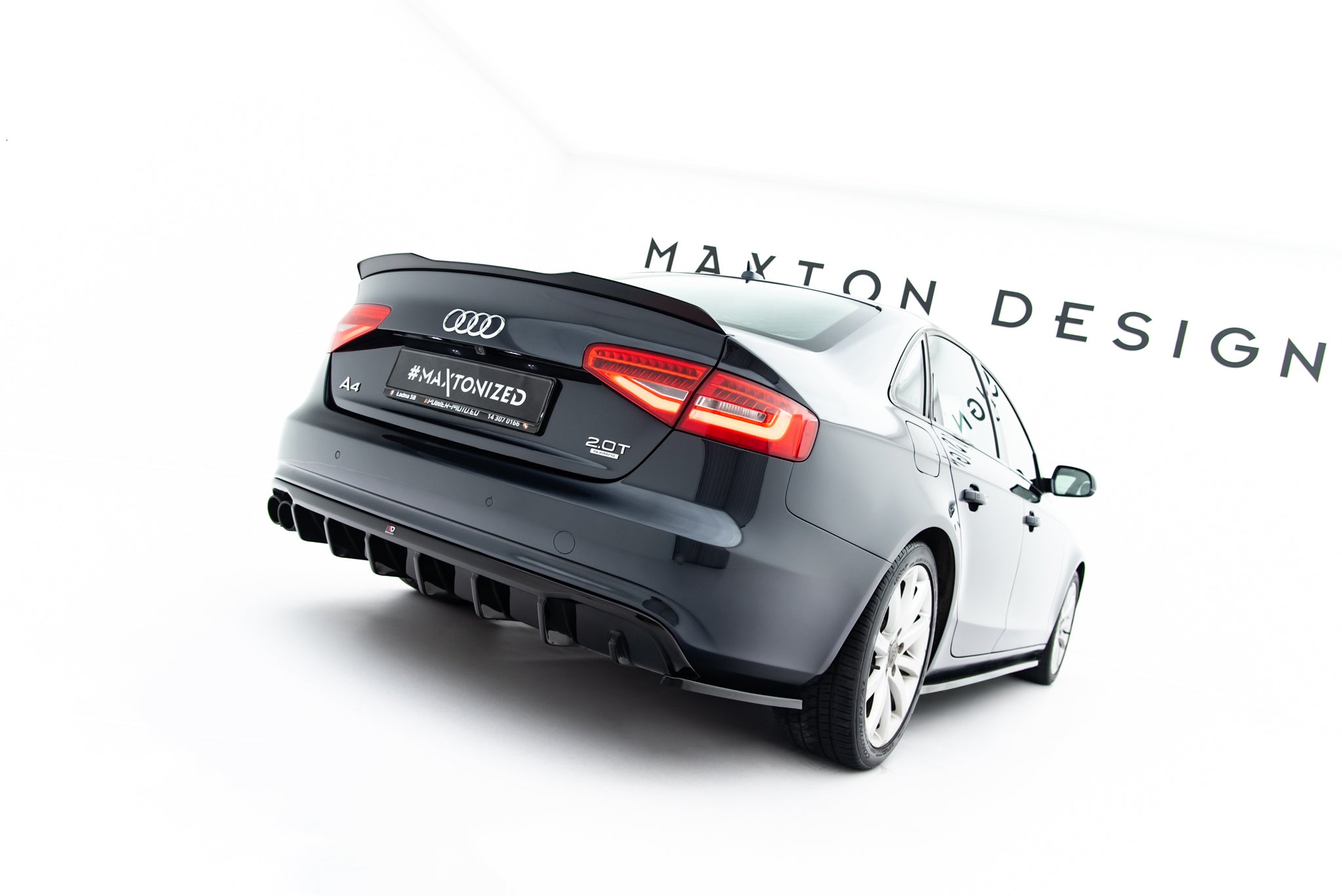 Maxton Design Heck Ansatz Flaps Diffusor passend für Audi A4 B8 Facelift schwarz Hochglanz