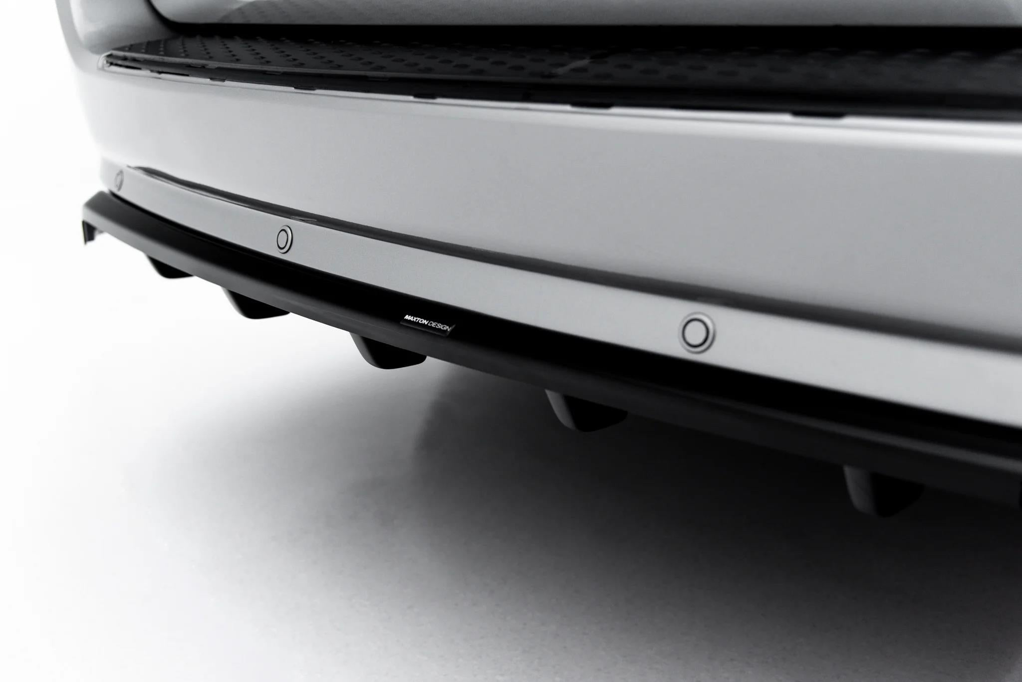 Maxton Design Street+ Mittlerer Diffusor Race Passend für Dodge Grand Caravan Mk5 Facelift Schwarz Hochglanz
