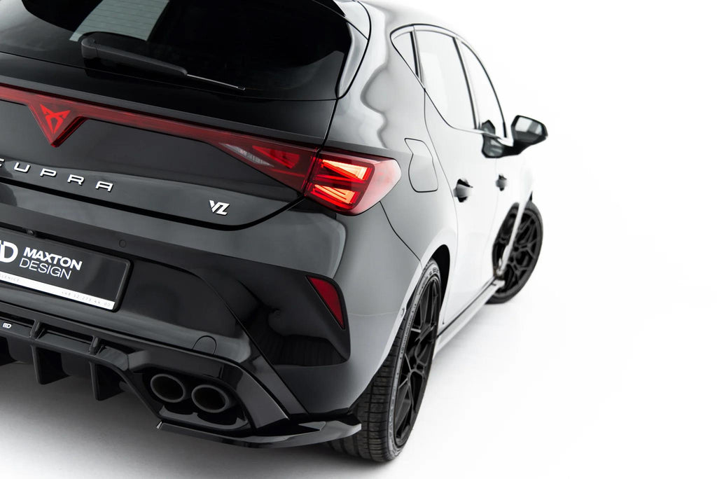 Maxton Design Heck Flaps für Cupra Leon Mk1 Facelift [2024-] | Schwarz Hochglanz | ABS-Kunststoff