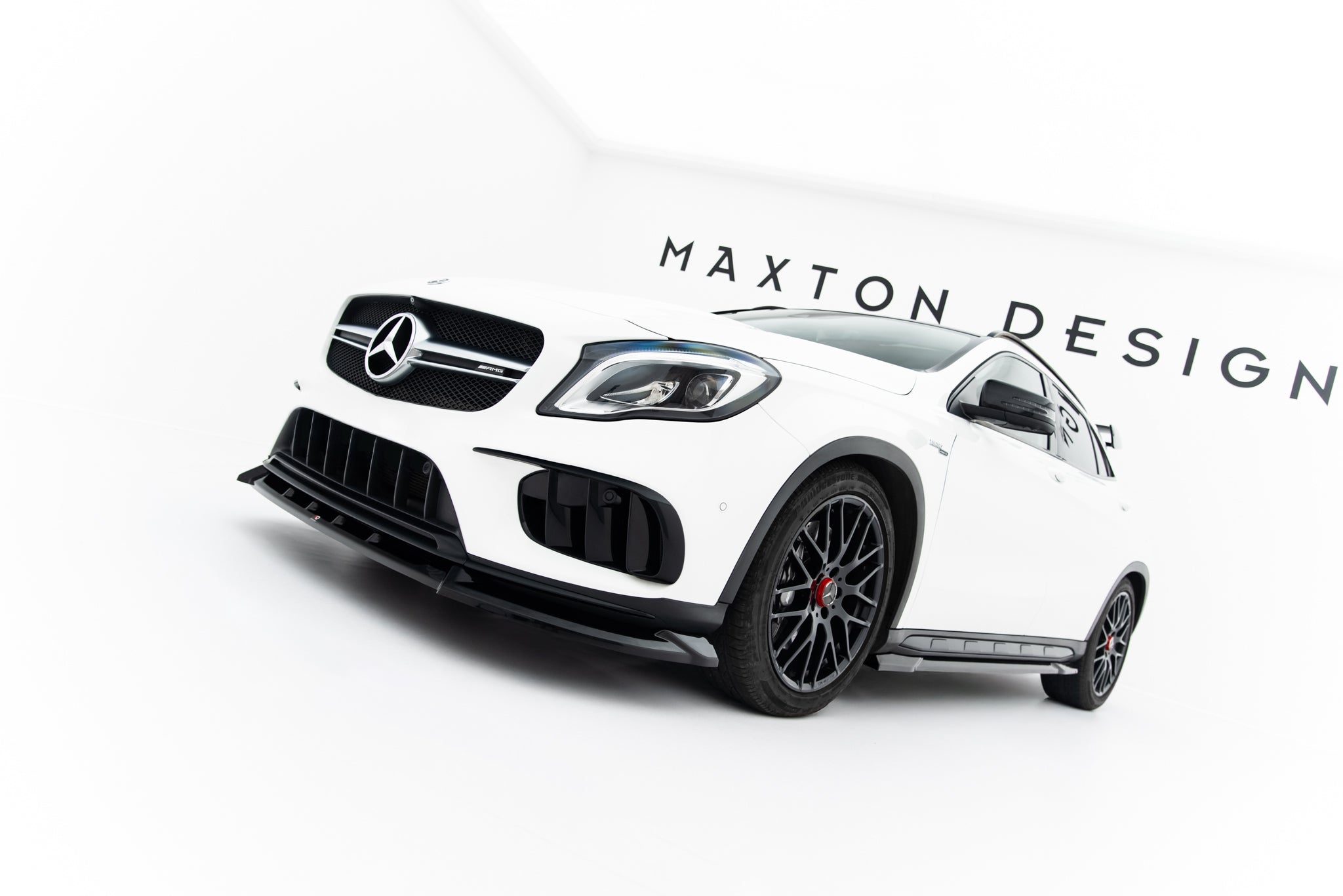 Maxton Design Street+ Spoilerlippe Front Ansatz passend für Mercedes-Benz GLA 45 AMG X156 Facelift schwarz Hochglanz