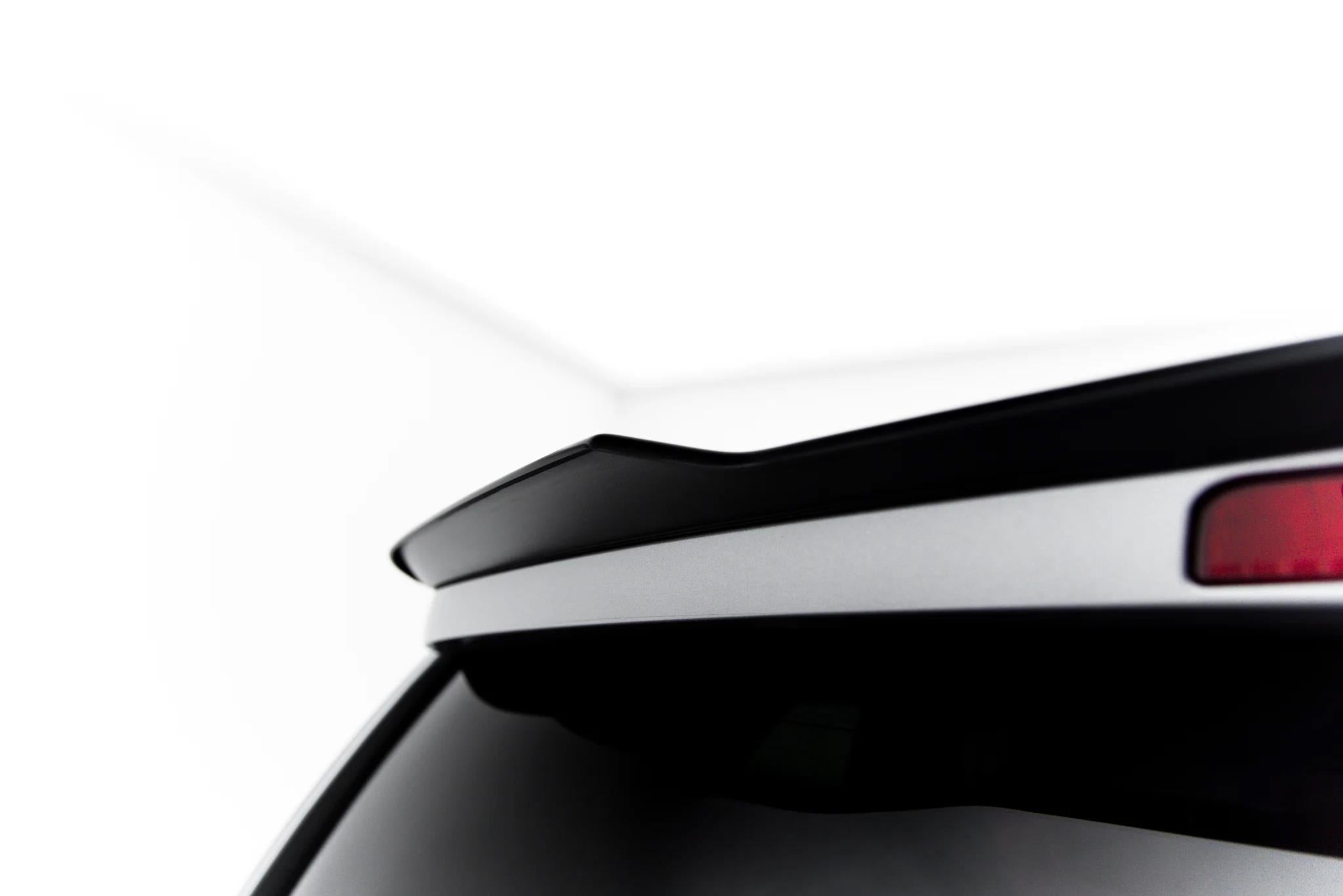Maxton Design Heckspoiler Lippe Dodge Grand Caravan Mk5 Facelift Schwarz Hochglanz