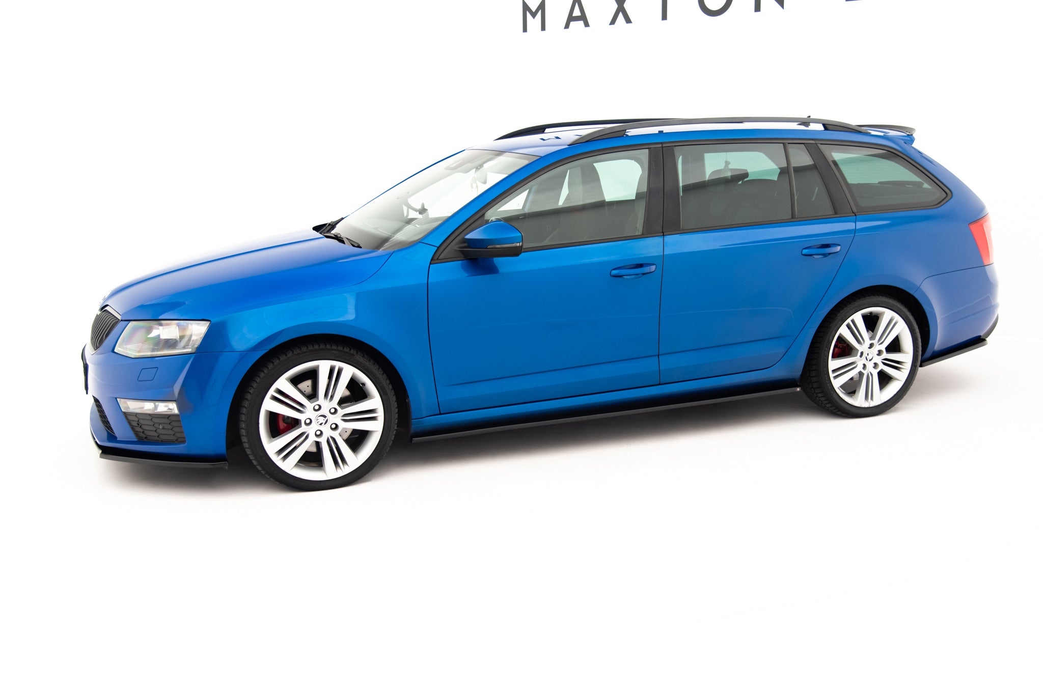 Maxton Design Street+ Seitenschweller Leisten passend für Skoda Octavia RS Hatchback / Combi Mk3 / Mk3 Facelift schwarz Hochglanz