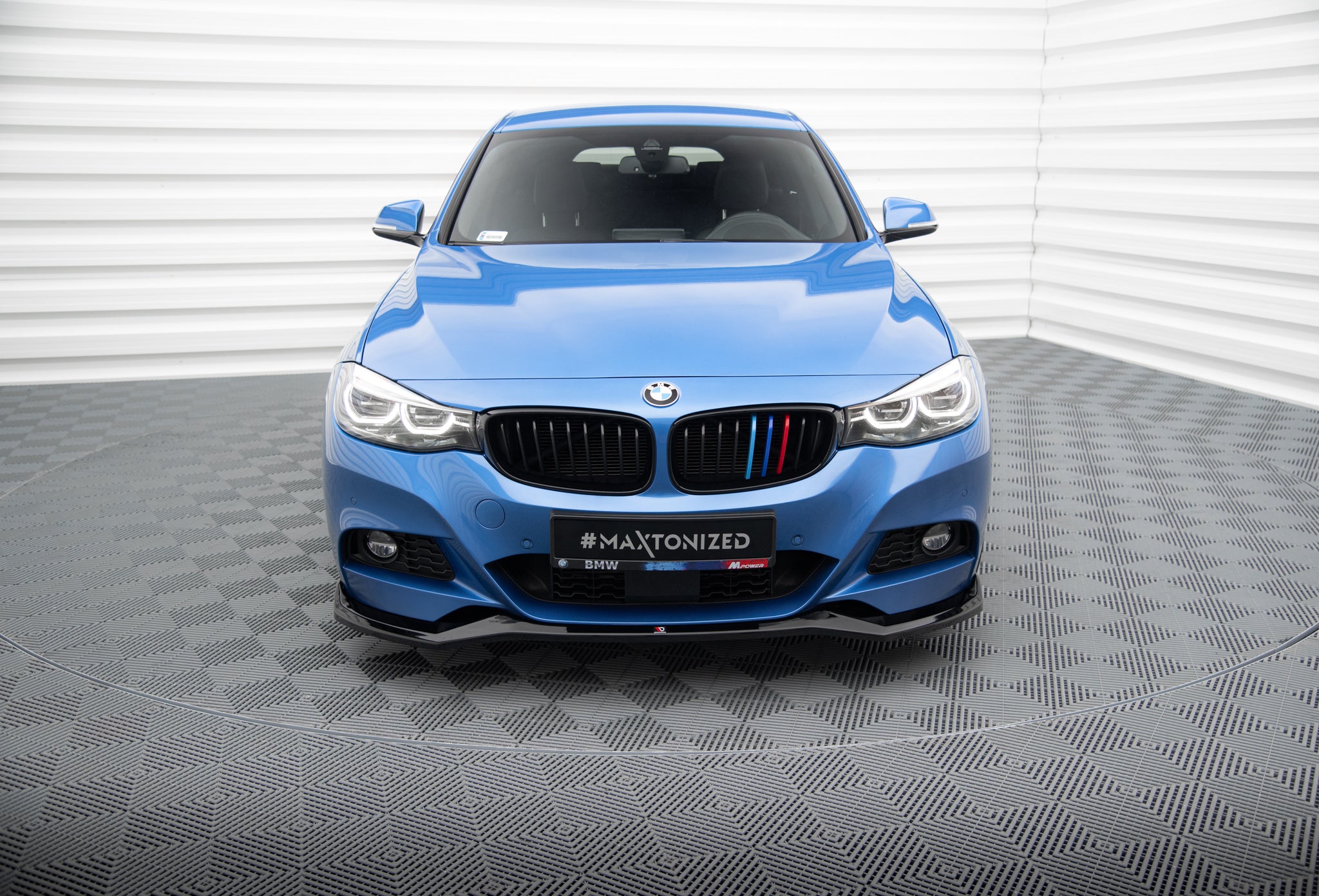 Maxton Design Street+ Spoilerlippe Front Ansatz V.2 passend für BMW 3er GT M-Paket F34 schwarz Hochglanz