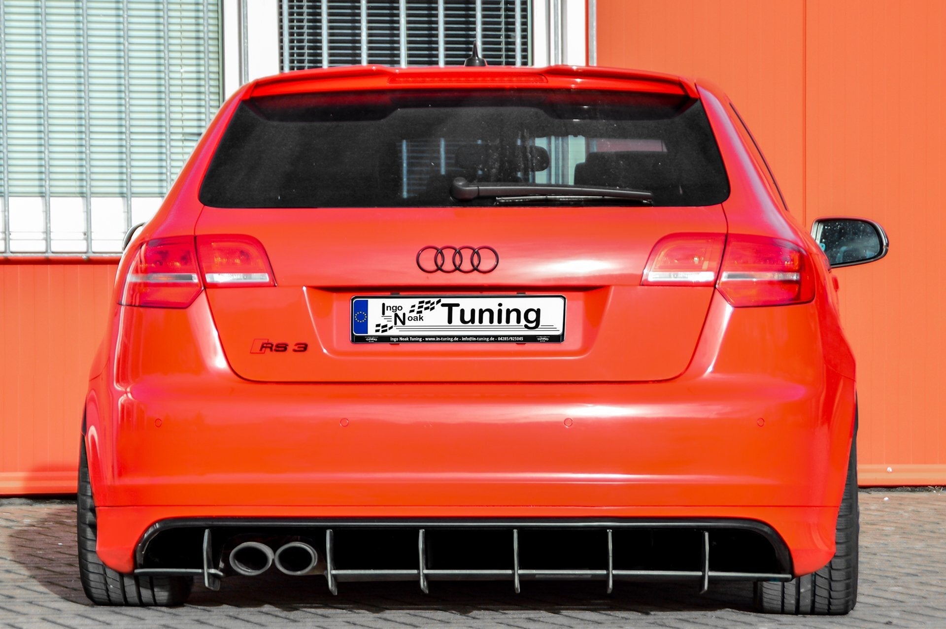 Gefräster Heckansatz V2 mit Finnen für Audi RS3 8PA Bj. 2011-2012