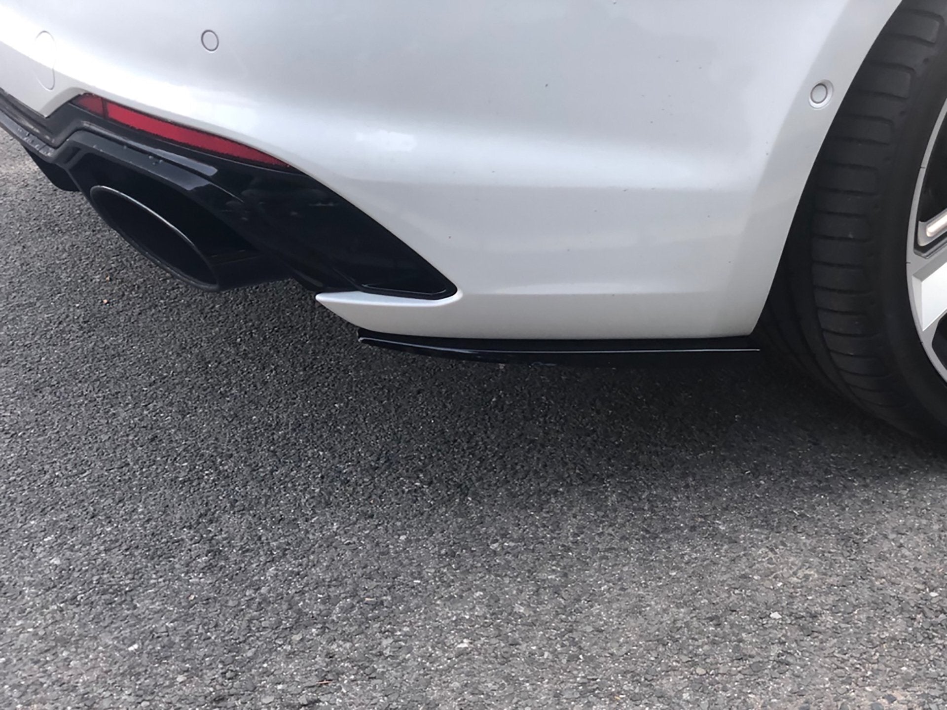 Heckansatz Seitenteile für Audi RS5 F5 Bj .ab.2017-