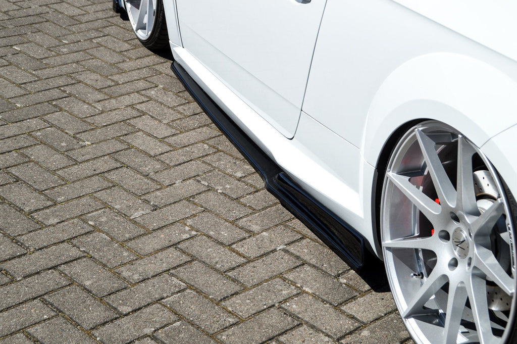 Cup Racing Schweller mit Wing für Audi TT S-Line + TTS 8S+ TTRS 8S
