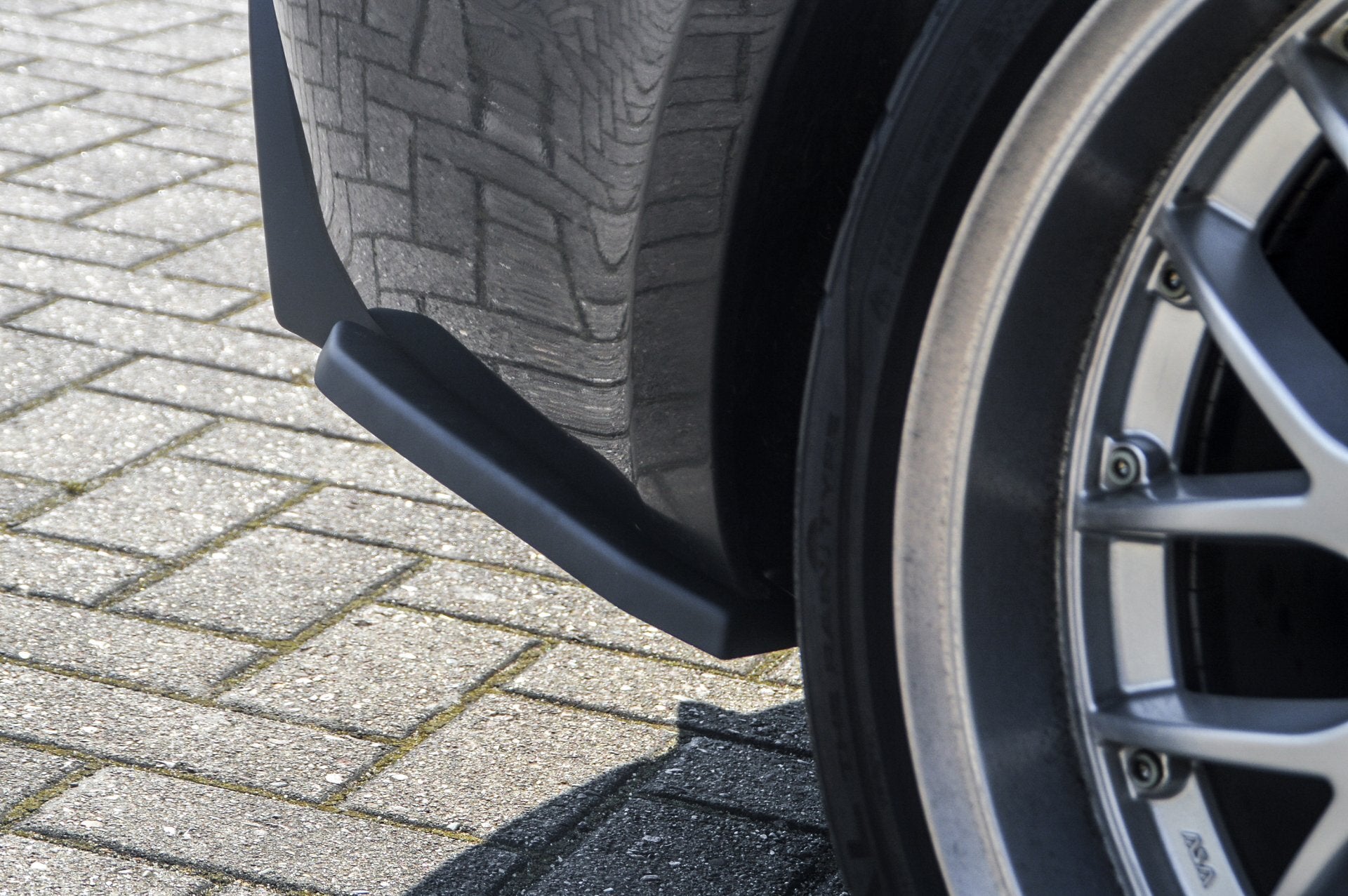 Heckansatz Seitenteile passend für BMW 1er E82 88 mit M-Paket Bj. 2007-2013