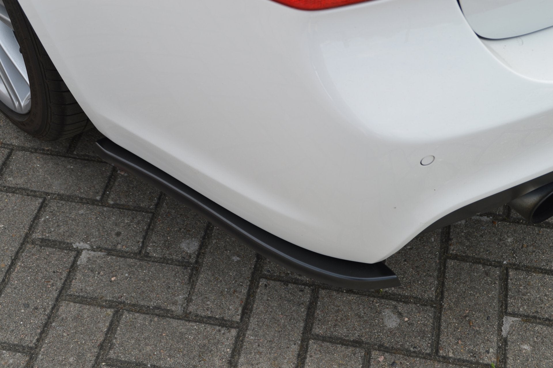 Heckansatz Seitenteile für BMW 3er E90 E91 M Paket Facelift Bj. 09/2008-2013