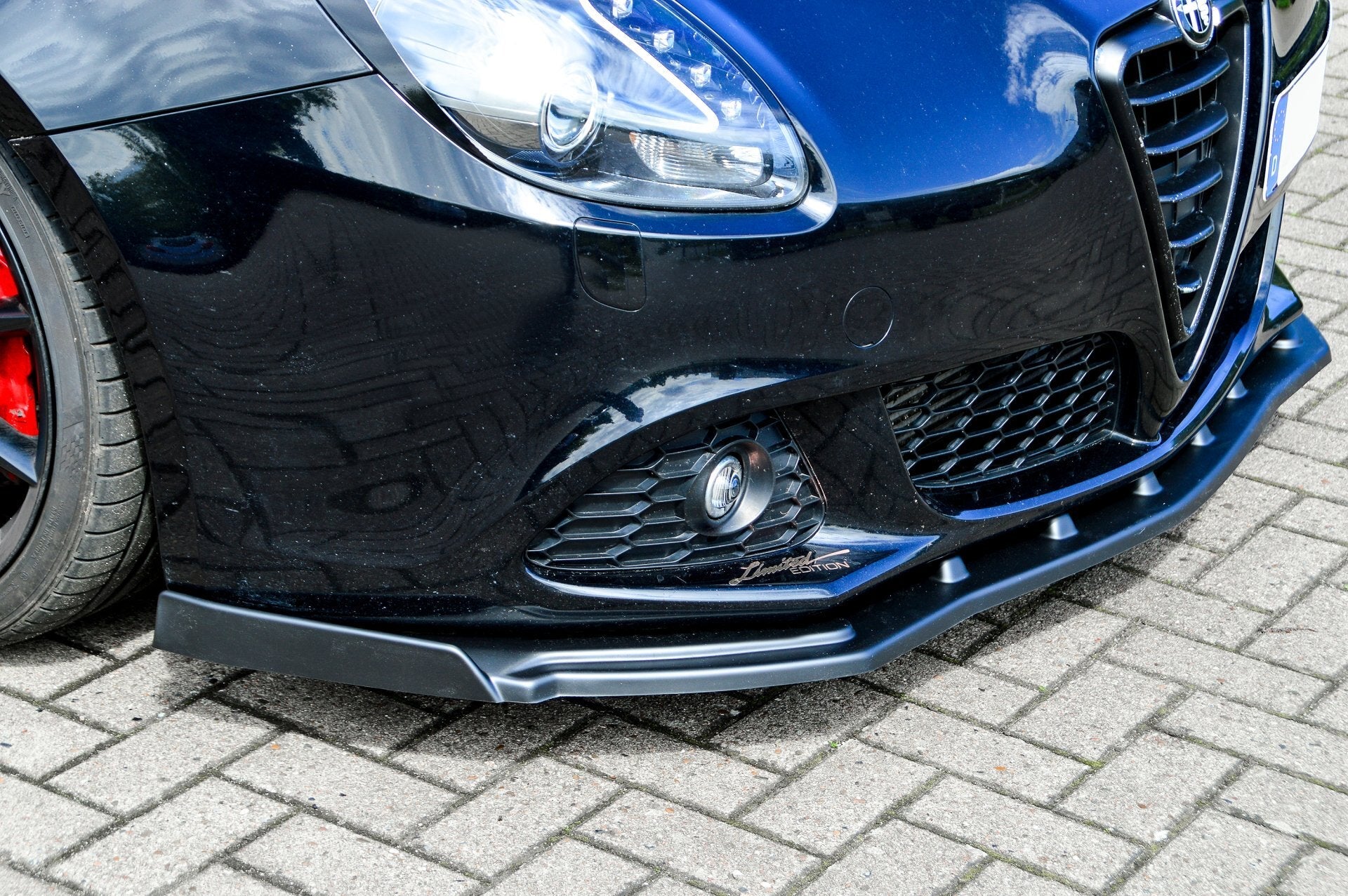 Cuplippe mit Wing aus ABS für Alfa Romeo Giulietta 940