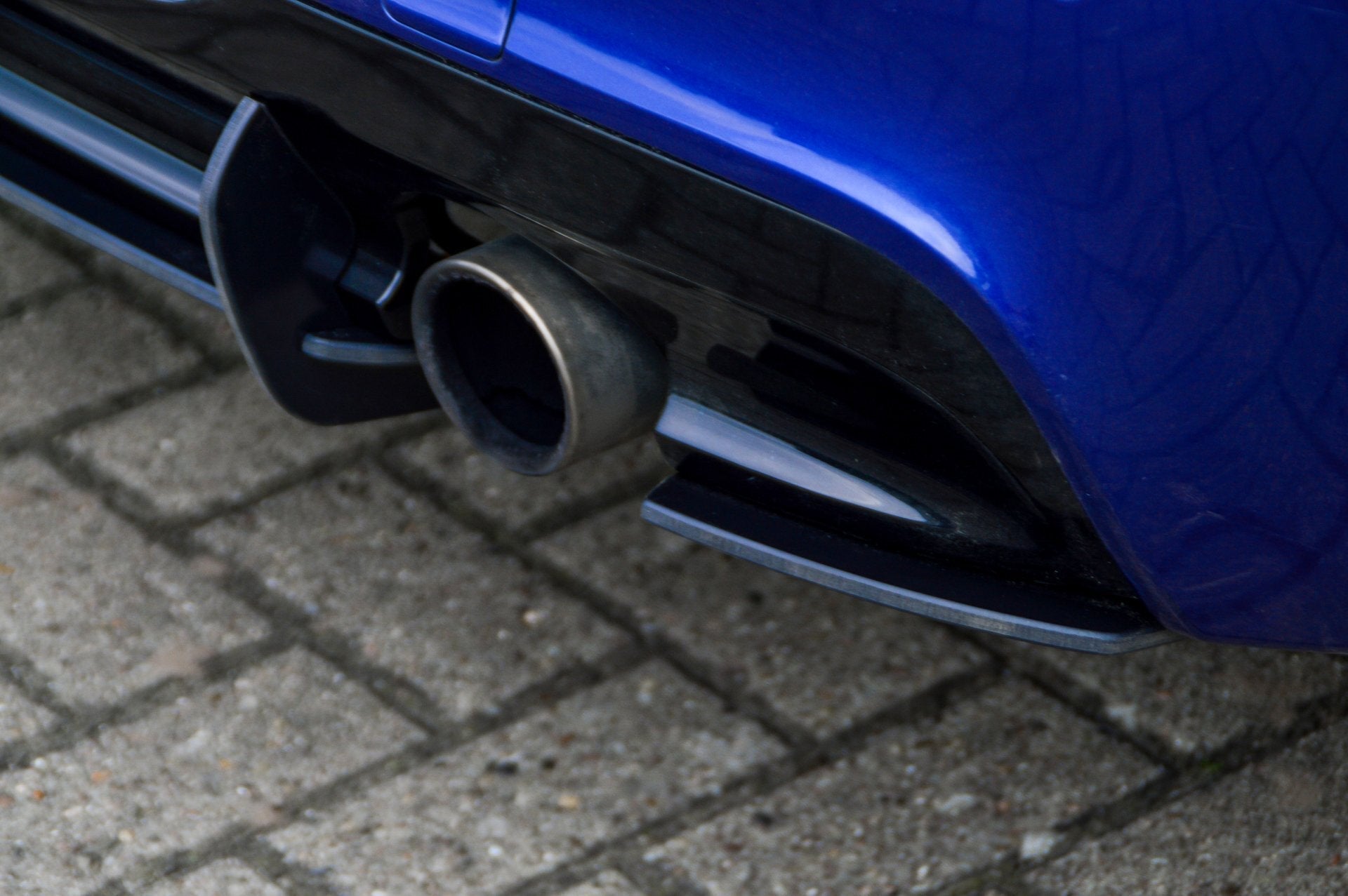 Gefräster Heckansatz für BMW 3er E90+E91 M-Paket Facelift