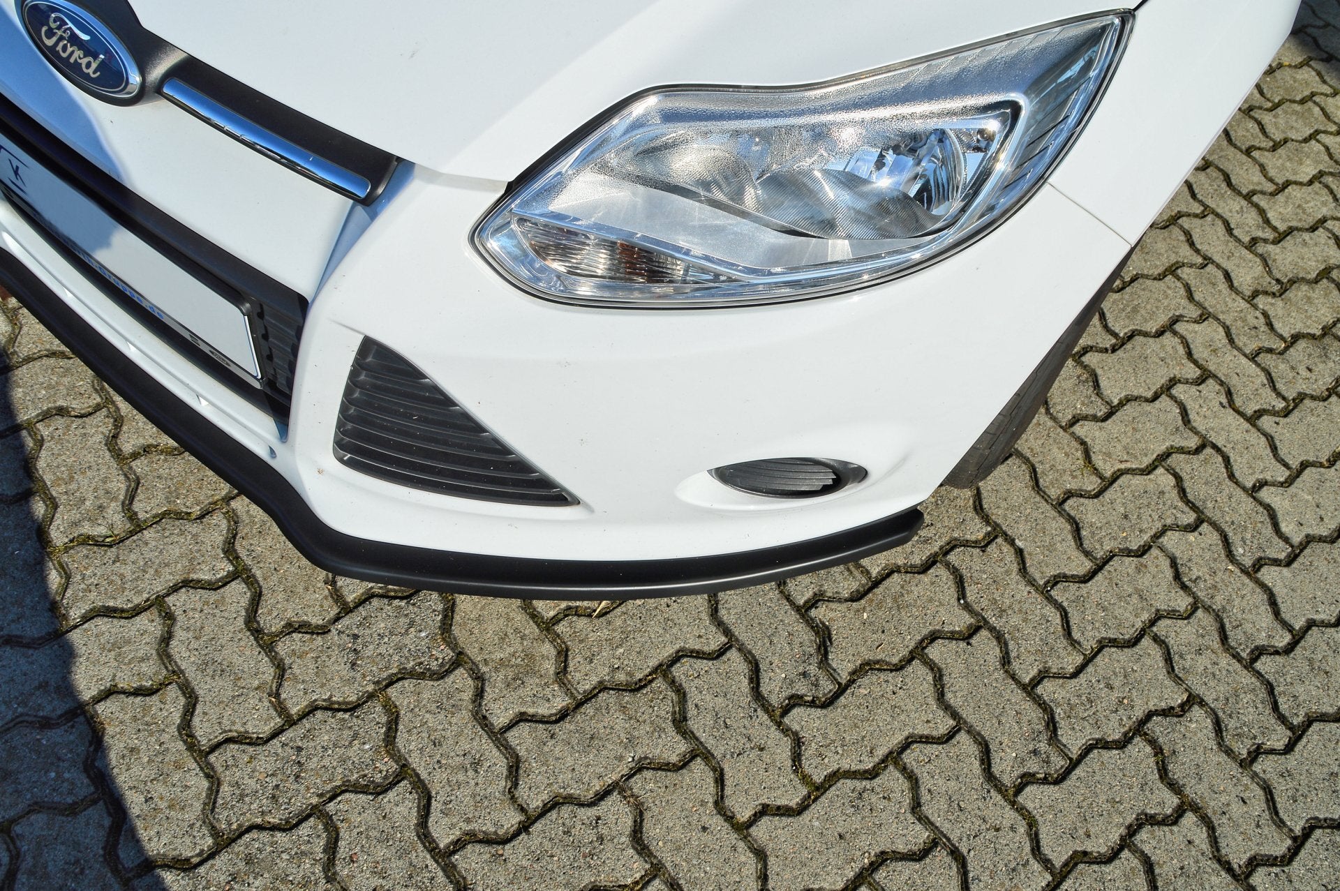 CUP Frontspoilerlippe für Ford Focus : DYB Bj. 2010-2014