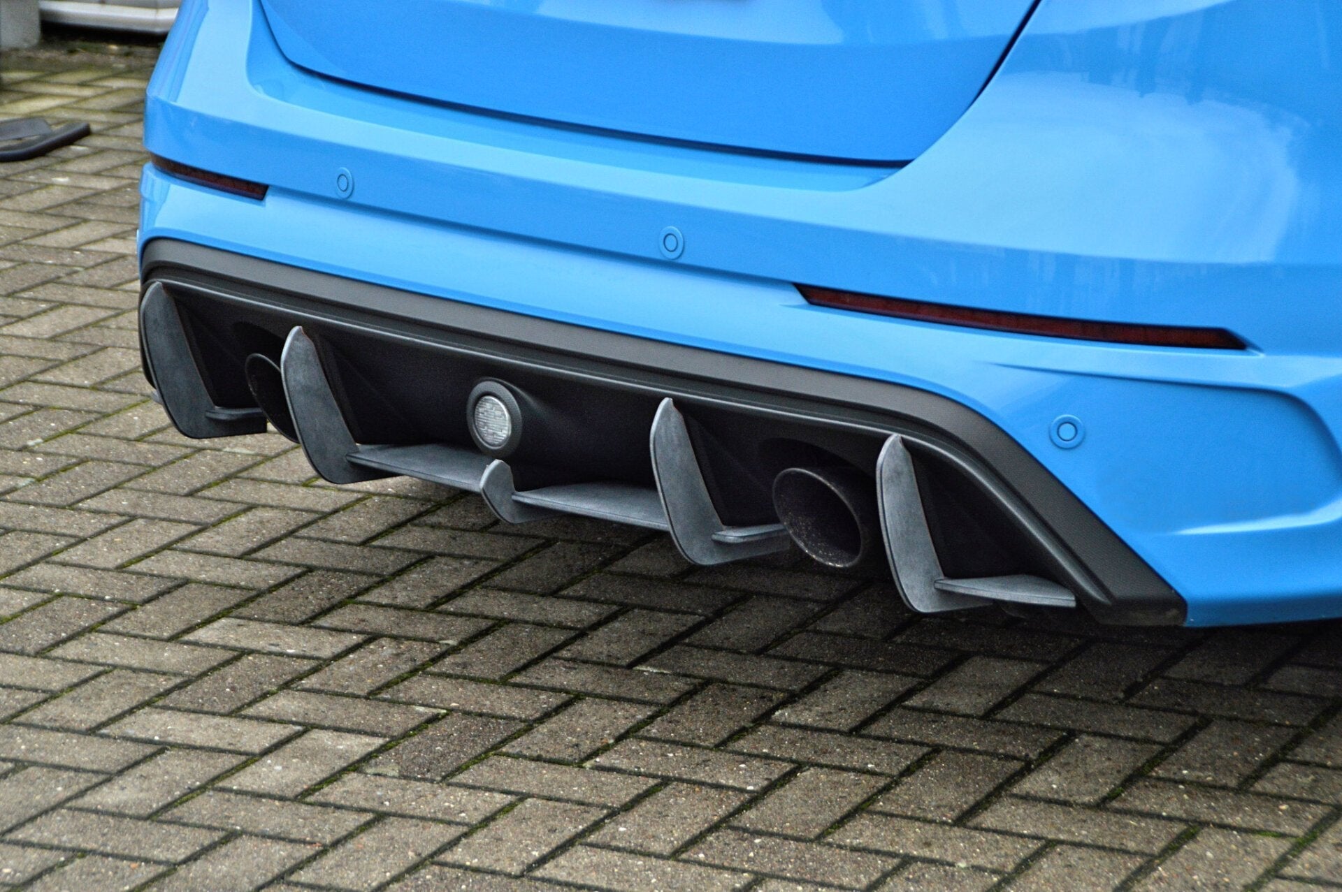 Heckansatz für Ford Focus RS DYB-RS ab Bj. 2016 - in Race Track Optik