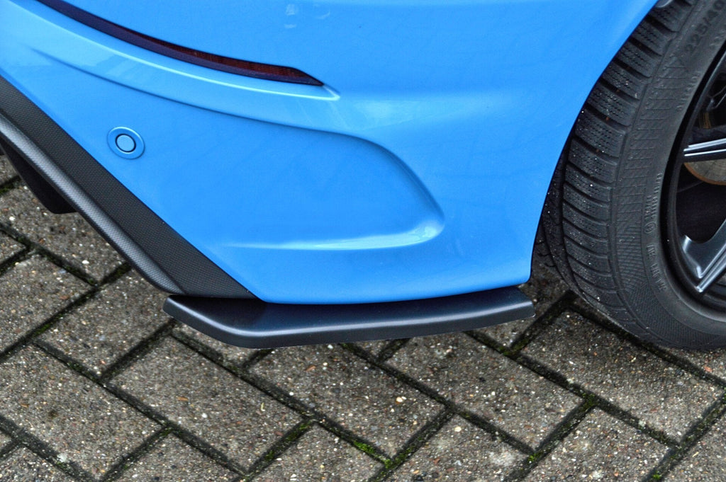 Heckansatz Seitenteil für Ford Focus RS DYB-RS ab Bj. 2016 - in Race Track Optik