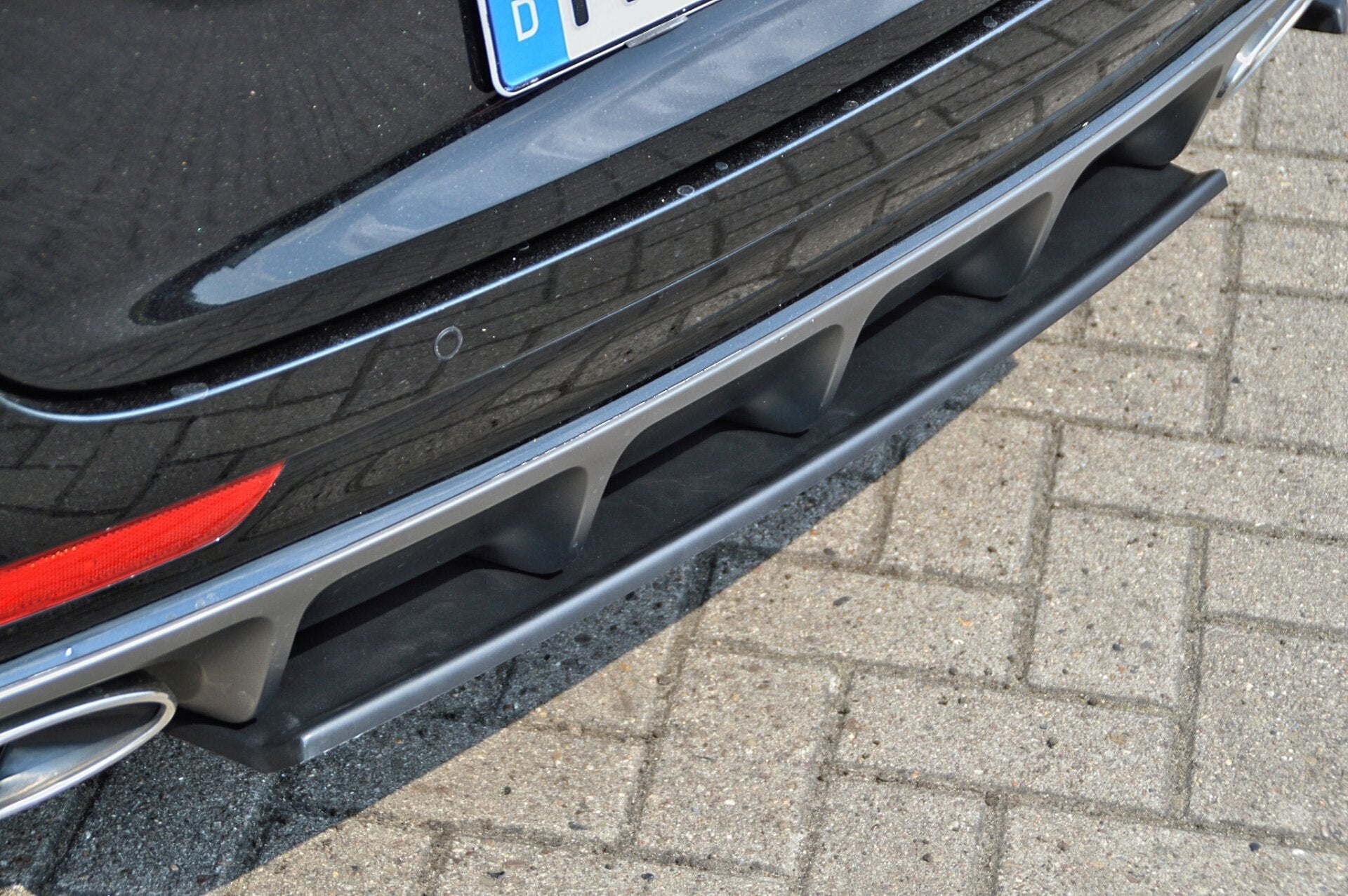 Heckansatz Mittelteil für Kia Optima JF Sportswagon ABS