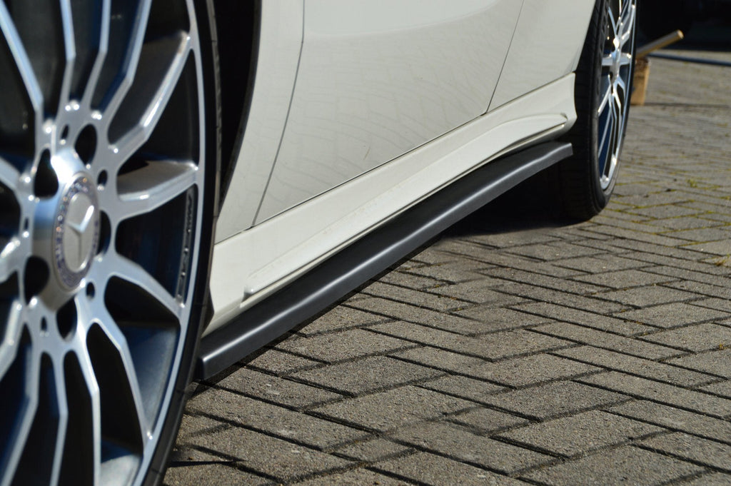 Seitenschweller im Cup Look für A Klasse, W176 mit AMG Line Packet + A45 AMG