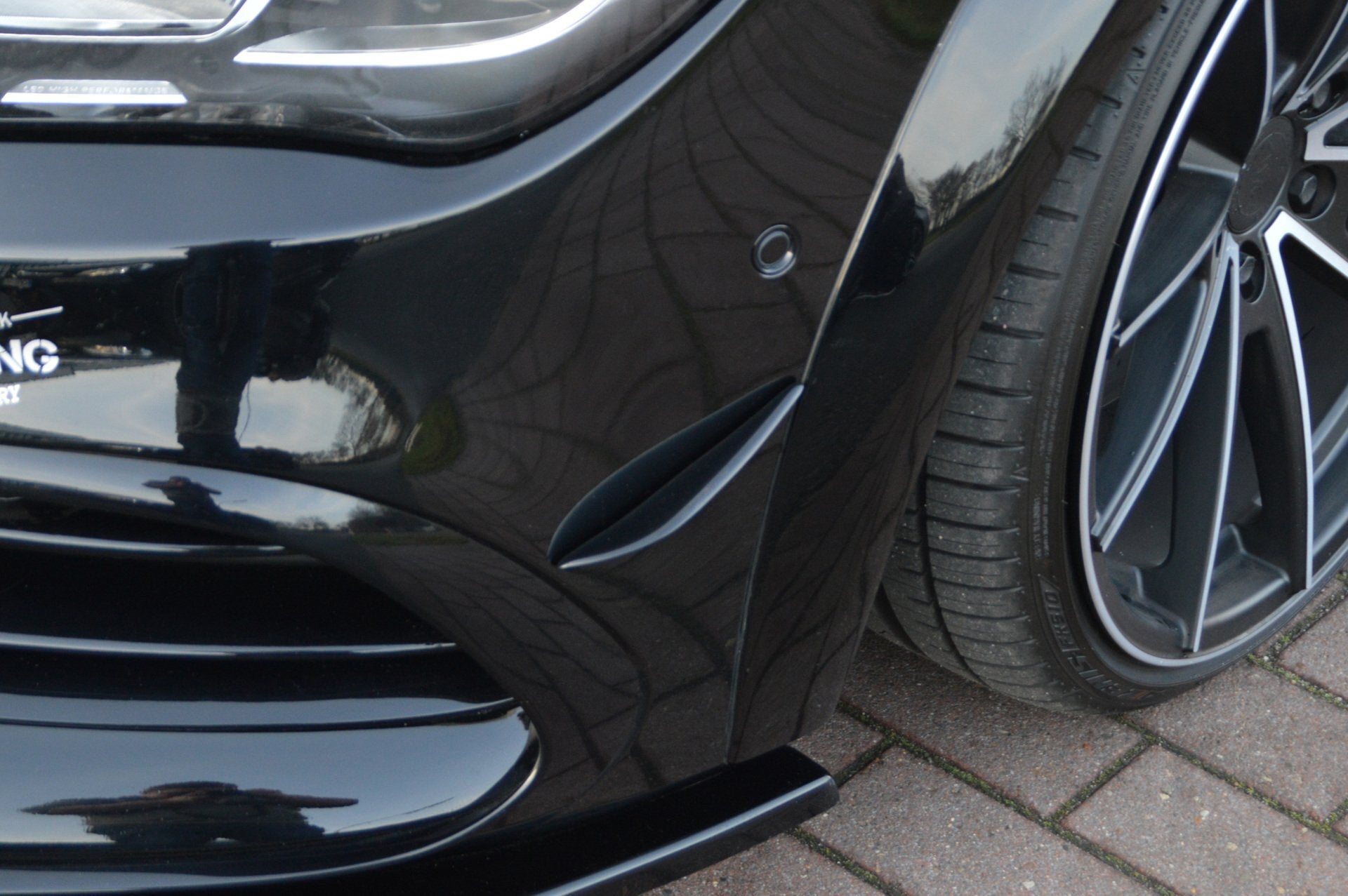 Flaps Luftführung Satz für MB A W176 45 AMG ab Bj.:2015-