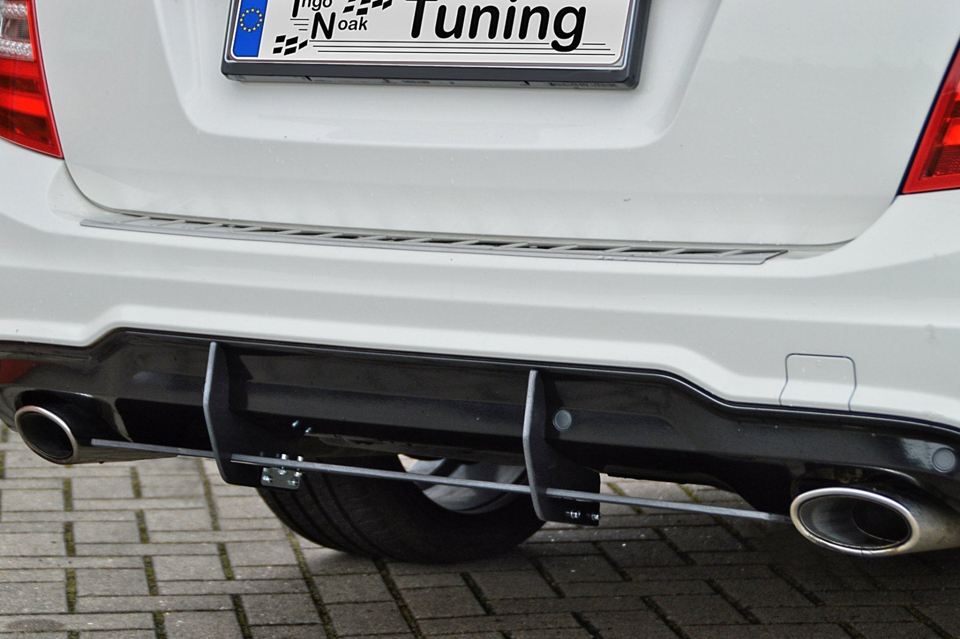 Heckansatz Diffusor für C W204 mit AMG-Line INE-20520045DAMGL-ABS