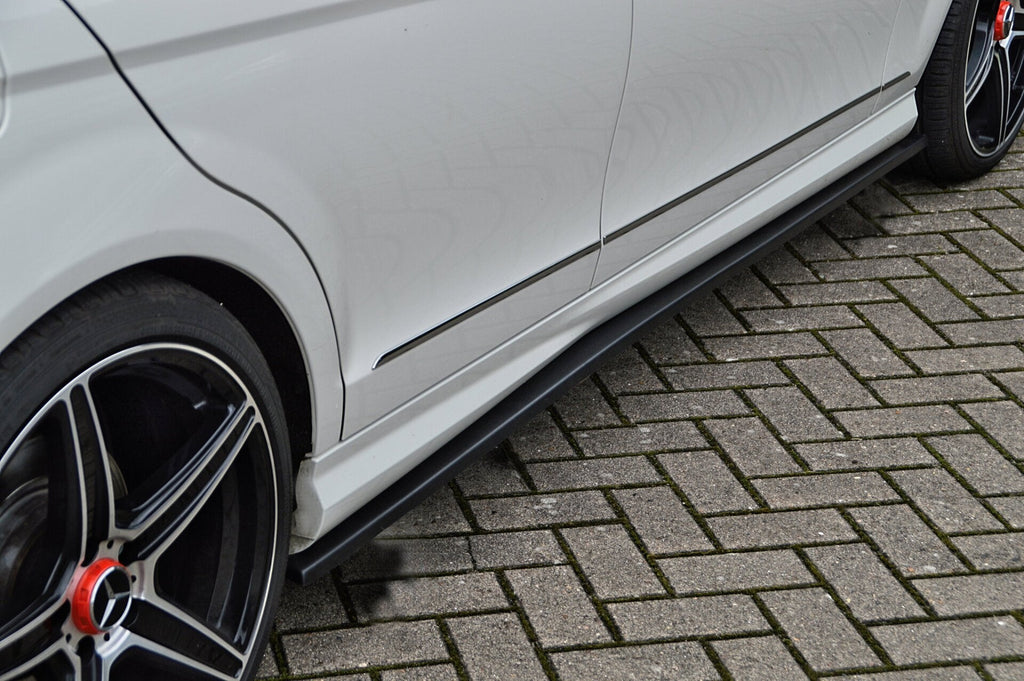 Seitenschweller im Cup Look für Mercedes C W204/ S204 AMG-Line, Limousine + T-Modell