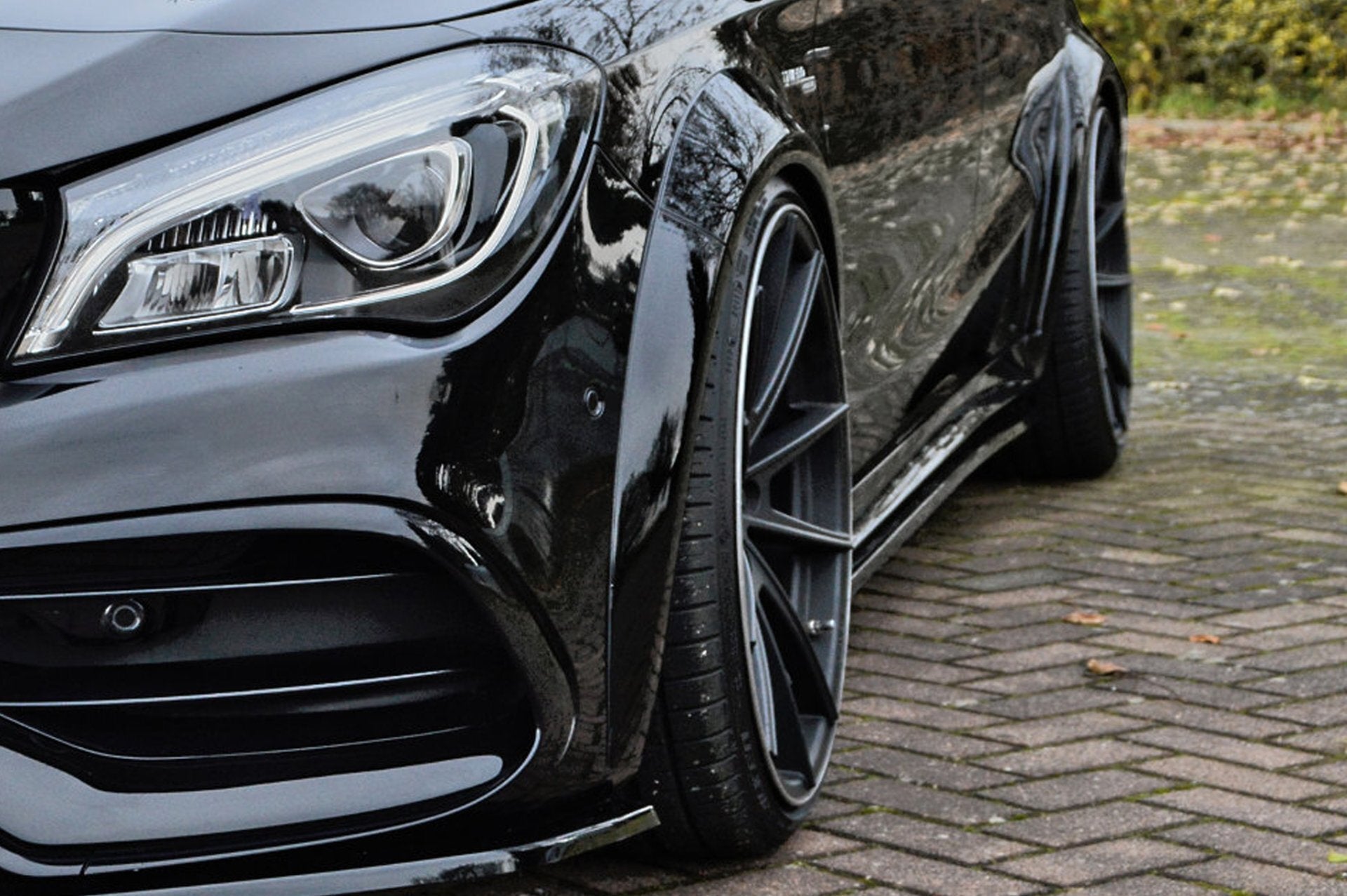 Seitenschweller im Cup Look für Mercedes mit AMG Line Packet + CLA45 AMG , C176, 245G