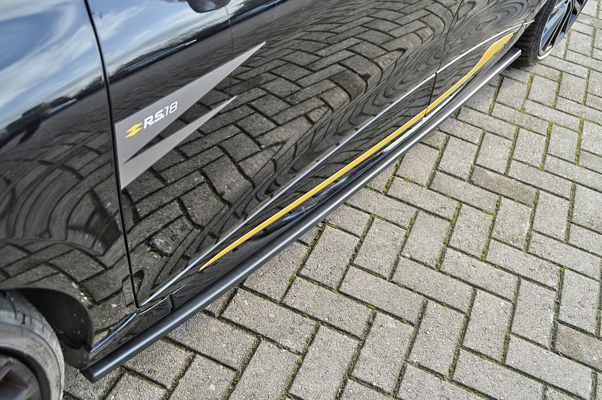 CUP Seitenschweller Satz für Renault Clio 4 GT +GT-Line + RS