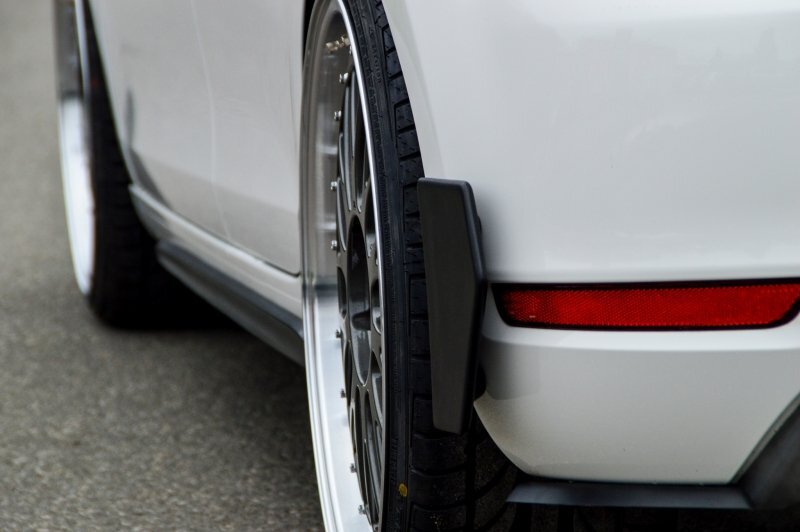 Hintere Seiten Flaps Flicks Satz aus ABS Kunststoff nur passend Golf 6 GTI/GTD