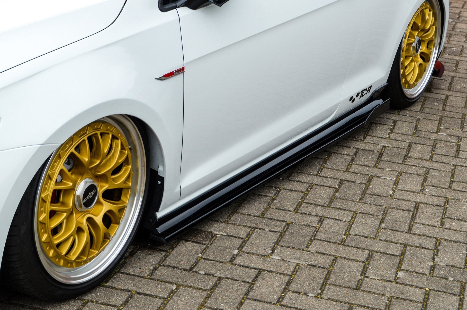 Bodykit für VW Golf 7 GTI TCR Bj.2019-