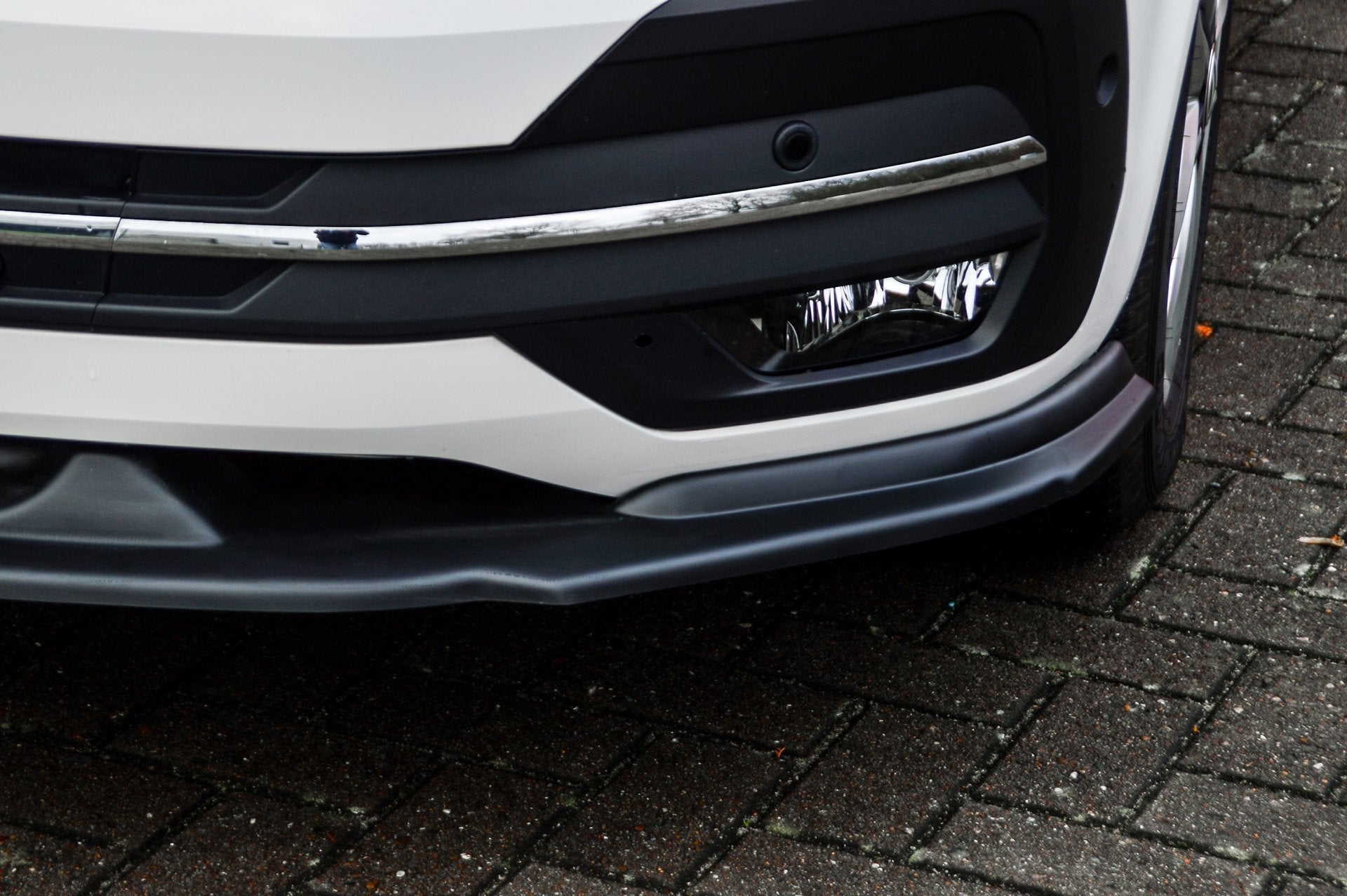 Cup Frontspoilerlippe für VW Bus T6.1