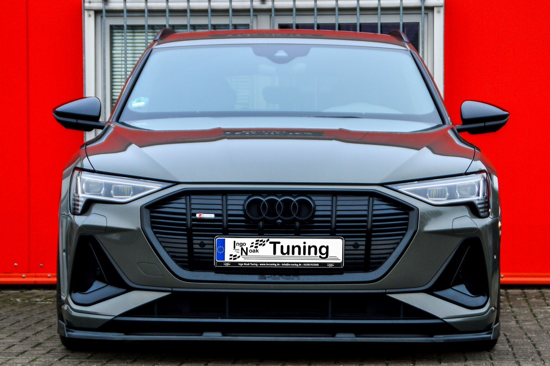 Cup Frontspoilerlippe mit Wing für Audi E-Tron Quattro +Sportback