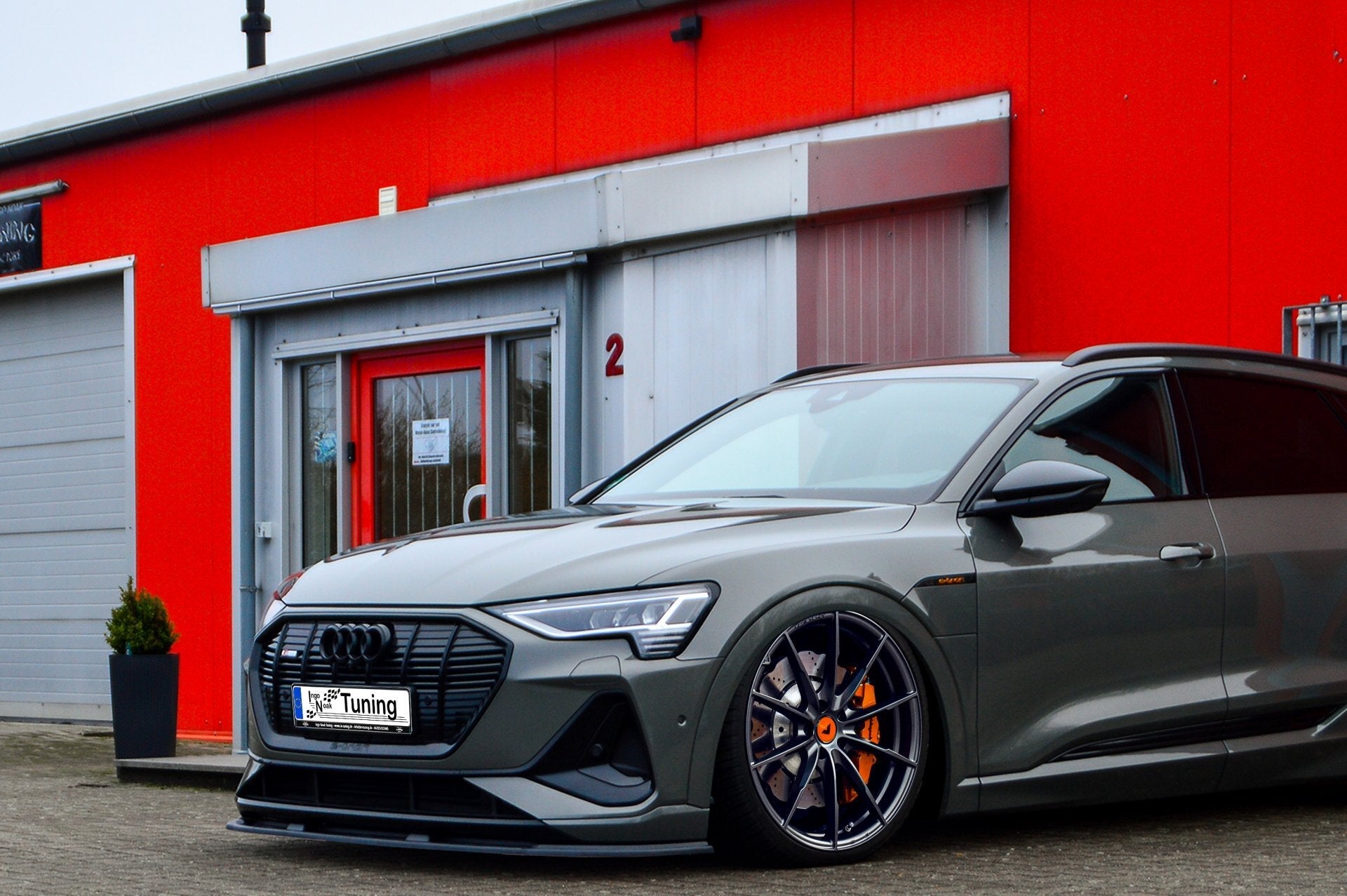 Cup Frontspoilerlippe für Audi E-Tron Quattro +Sportback