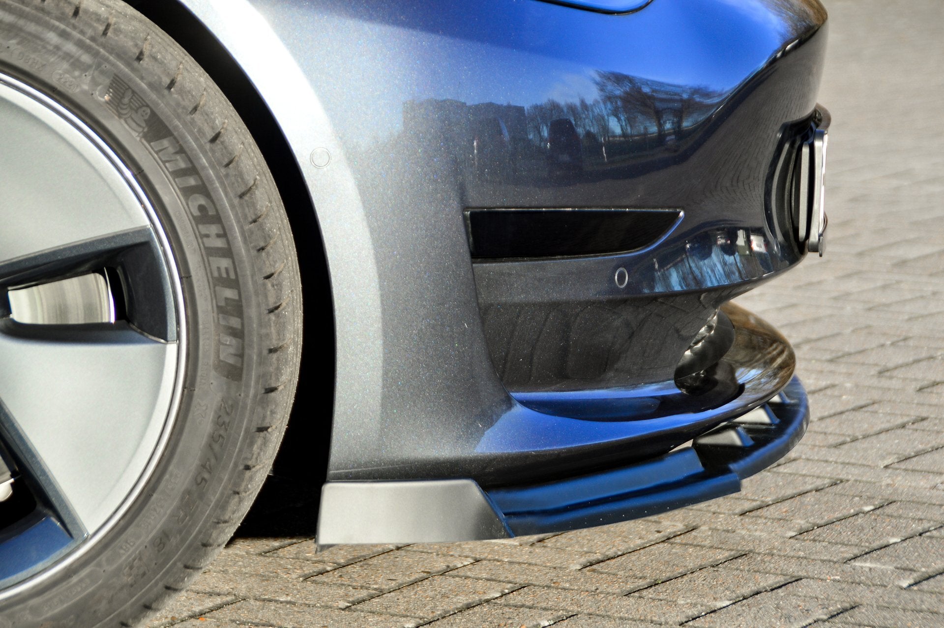 CUP Frontspoilerlippe mit Wings für Tesla Model 3 ab Bj. 2017-