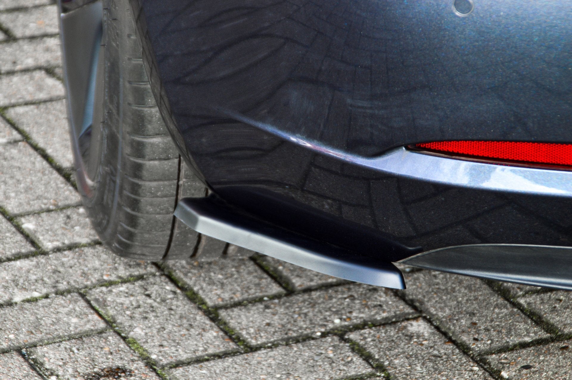 Heckansatz Seitenteile für Tesla Model 3 ab Bj. 2017-