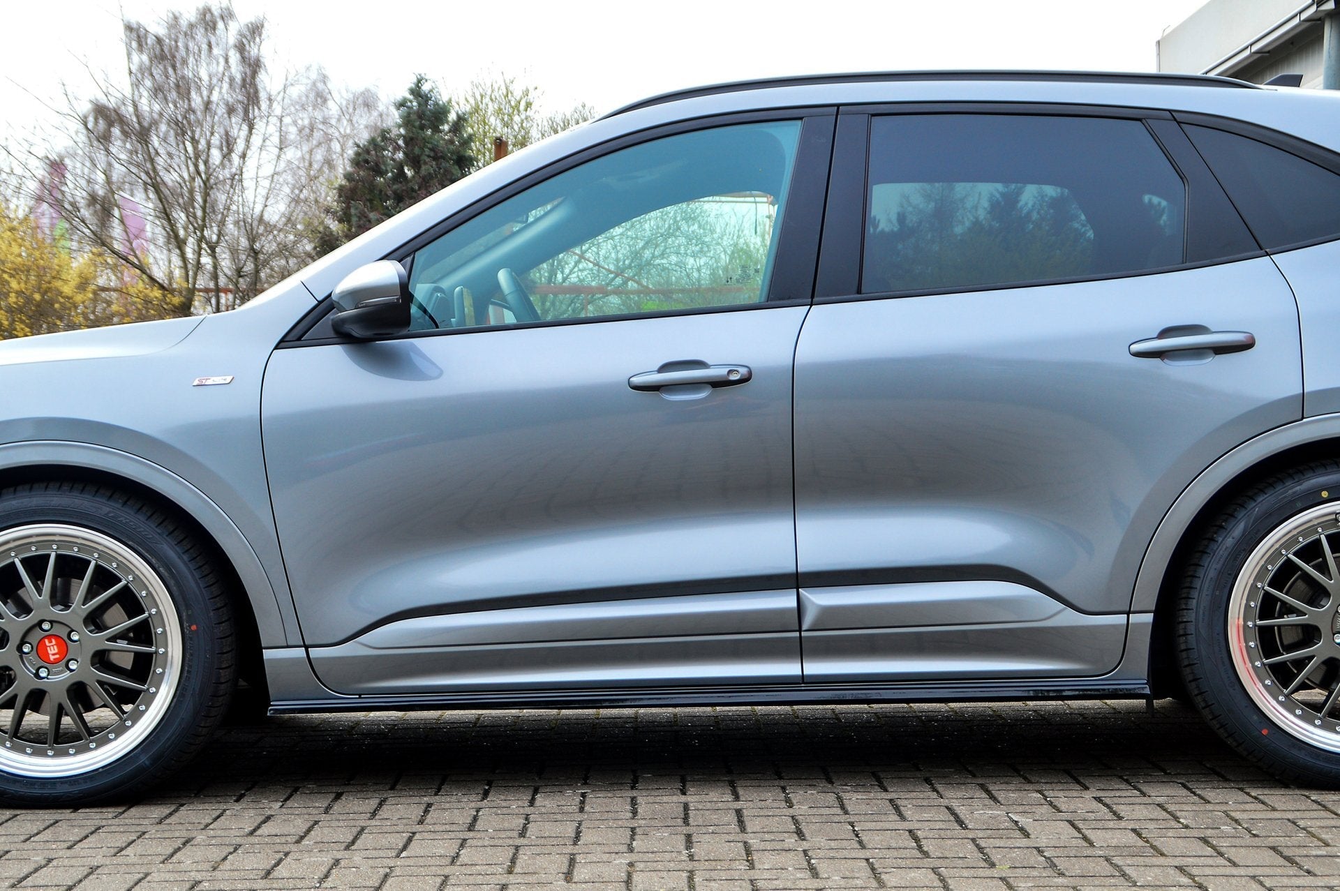 CUP Seitenschweller für Ford Kuga 3 DFK ab Bj. 2019-