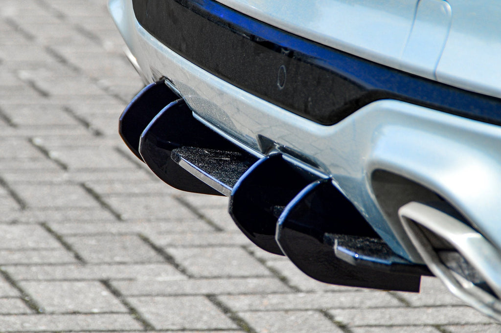 Gefräster Heckansatz für Ford Kuga 3 DFK ab Bj. 2019-