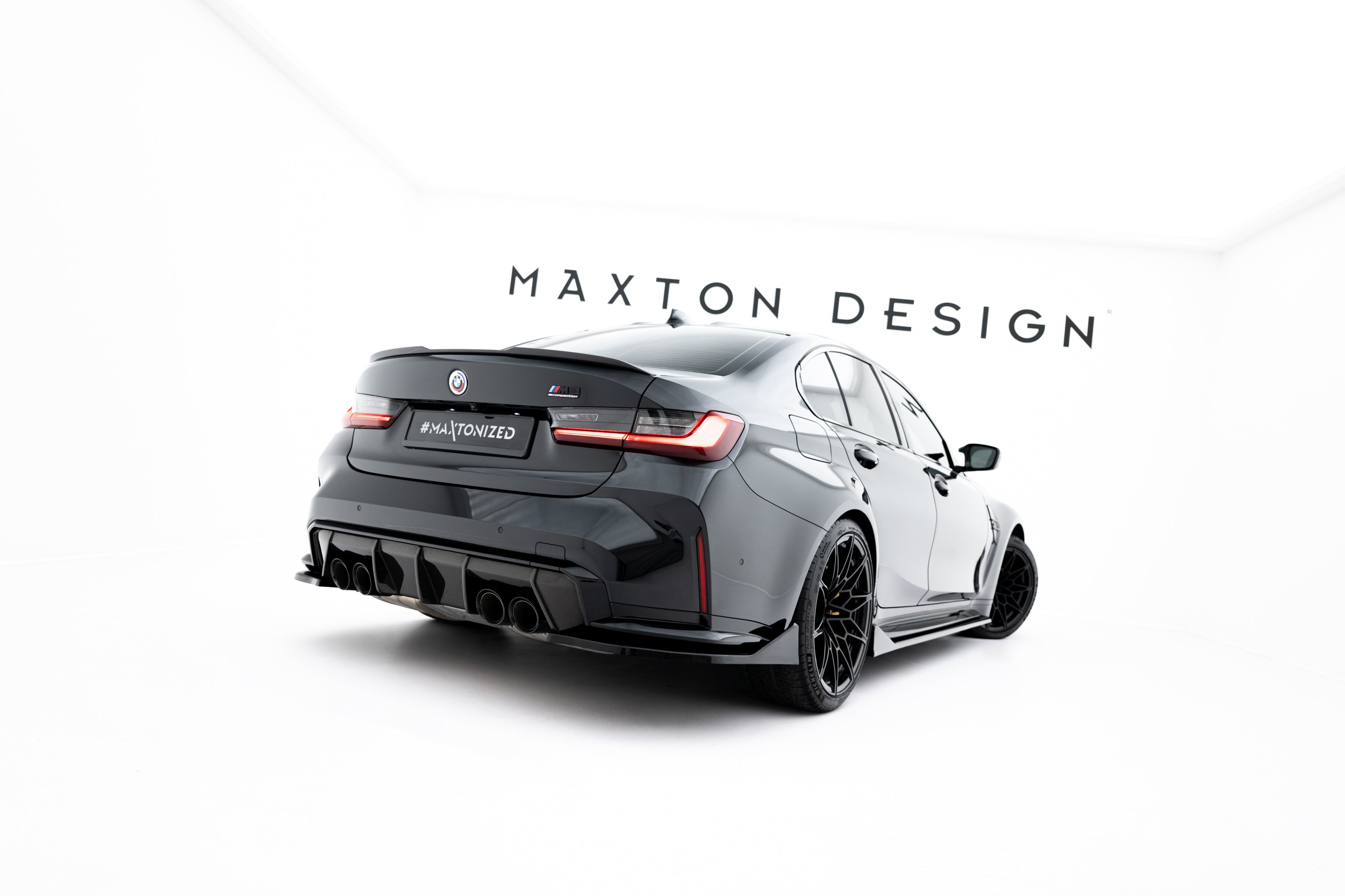 Maxton Design Heck Ansatz Flaps Diffusor V.5 passend für BMW M3 Limousine / Touring G80 / G81 schwarz Hochglanz