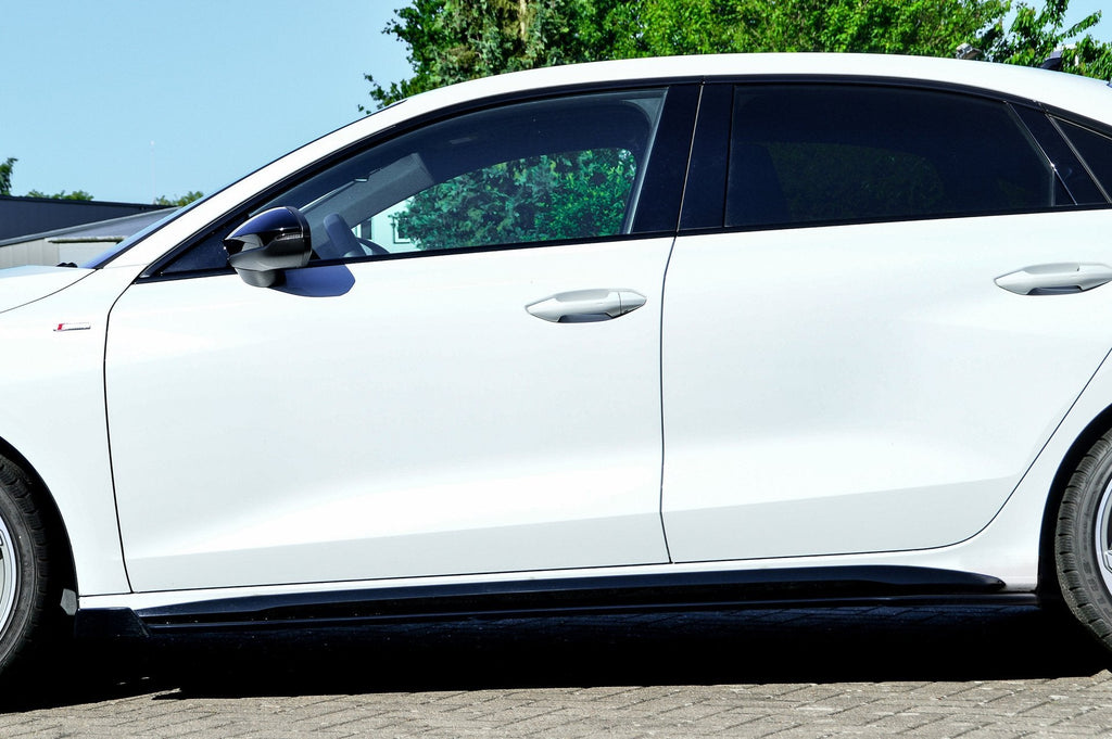 CUP Seitenschweller mit Wing vorne für Audi A3 8Y S-Line + S3