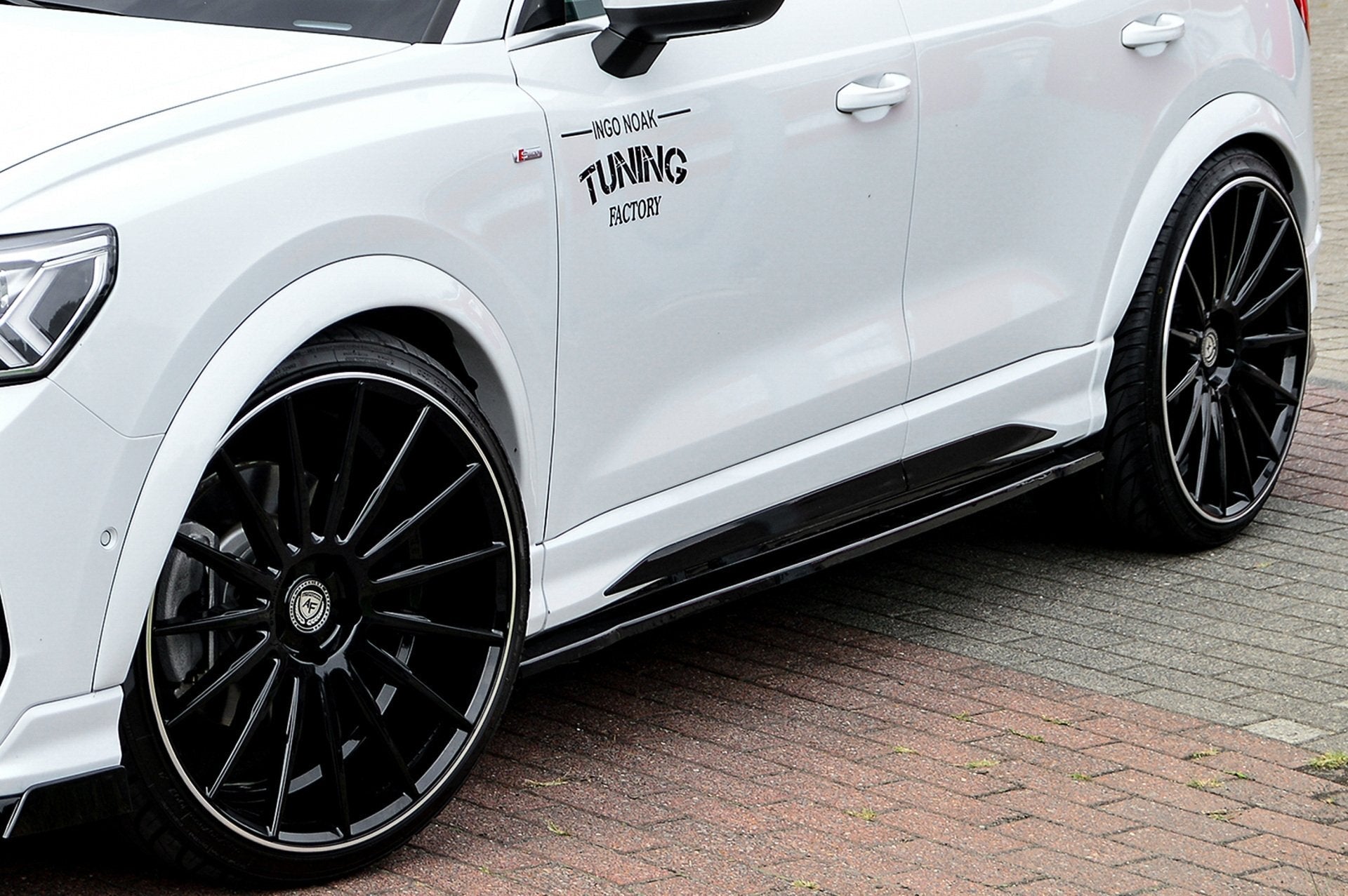 Widebody Radlaufverbreiterungen für Audi Q3 F3/F3N mit S-Line aus ABS